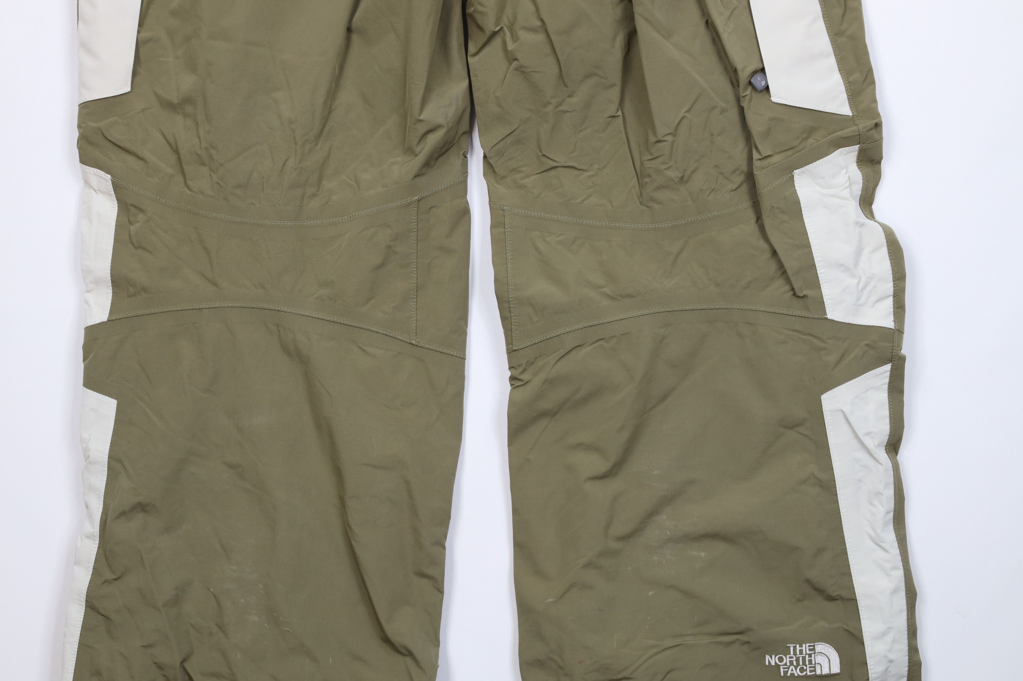 The North Face Vintage The North Face Wide Leg Snow Pants Snowboard Green Size US 32 / EU 48 - 12 Thumbnail