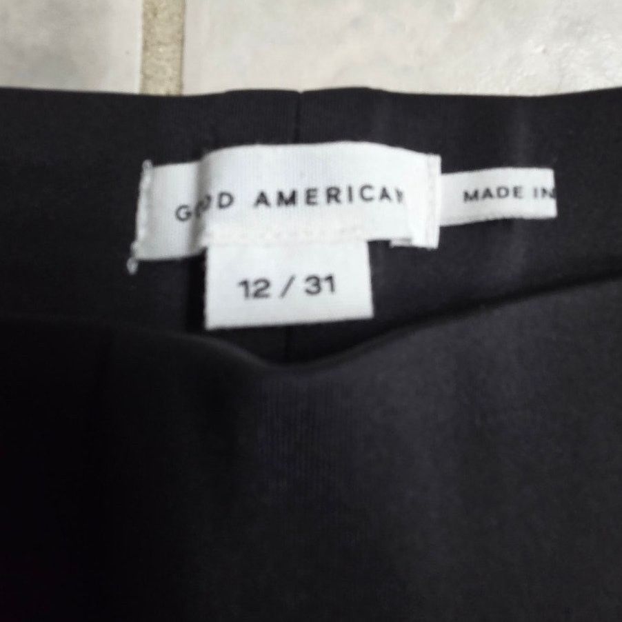 Good American Good American Black Thick Leggings Hidden Zip Cuffs - 12/31 Size 34" / US 12 / IT 48 - 3 Thumbnail