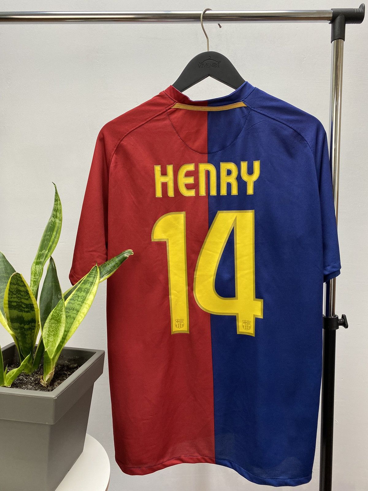 image of Nike 14 Henry Barcelona Treble 2008 2009 Home Soccer Jersey in Blue, Men's (Size Large)