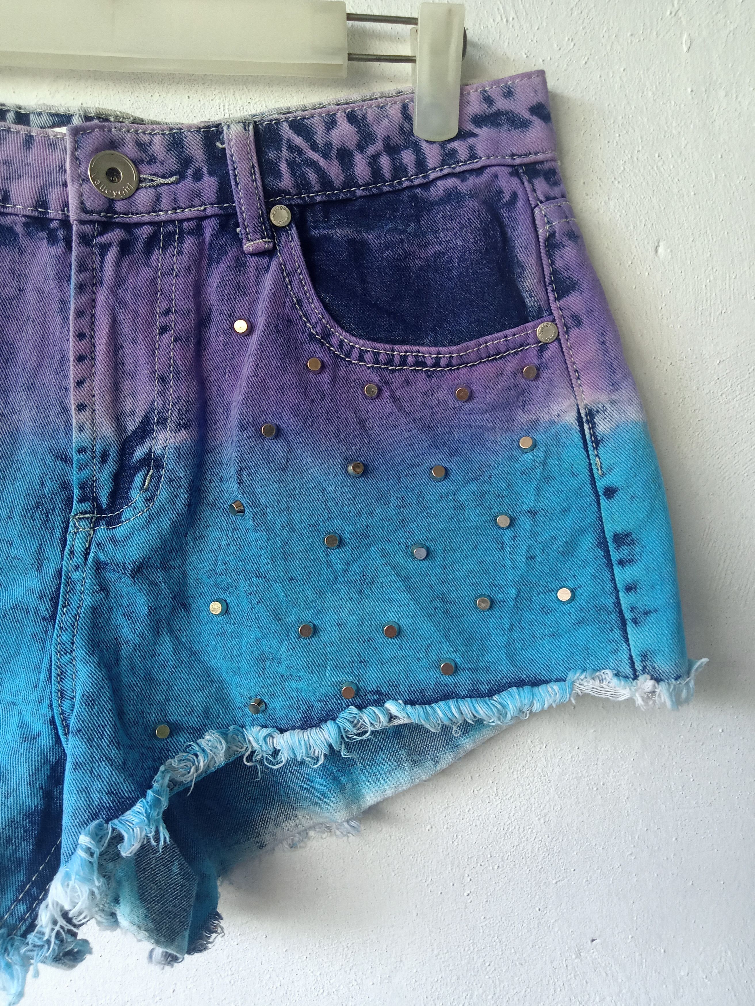 Japanese Brand Japanese Studbutton Tie Dye Short Denim size 30 Size 30" / US 8 / IT 44 - 2 Thumbnail