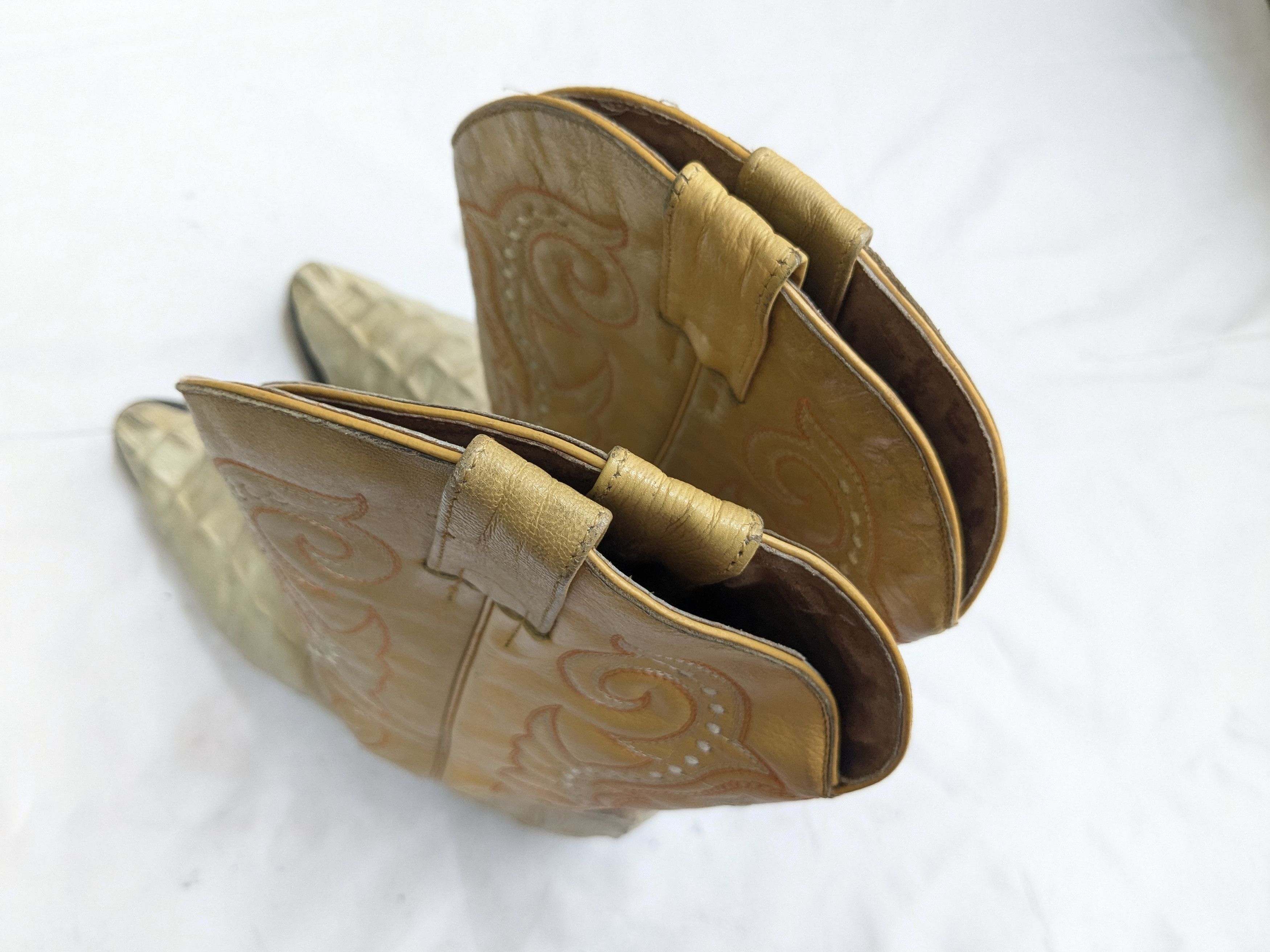 Other Vintage Cowboy Boots Yellow Crocodile Leather 9 Size US 9 / EU 42 - 9 Thumbnail