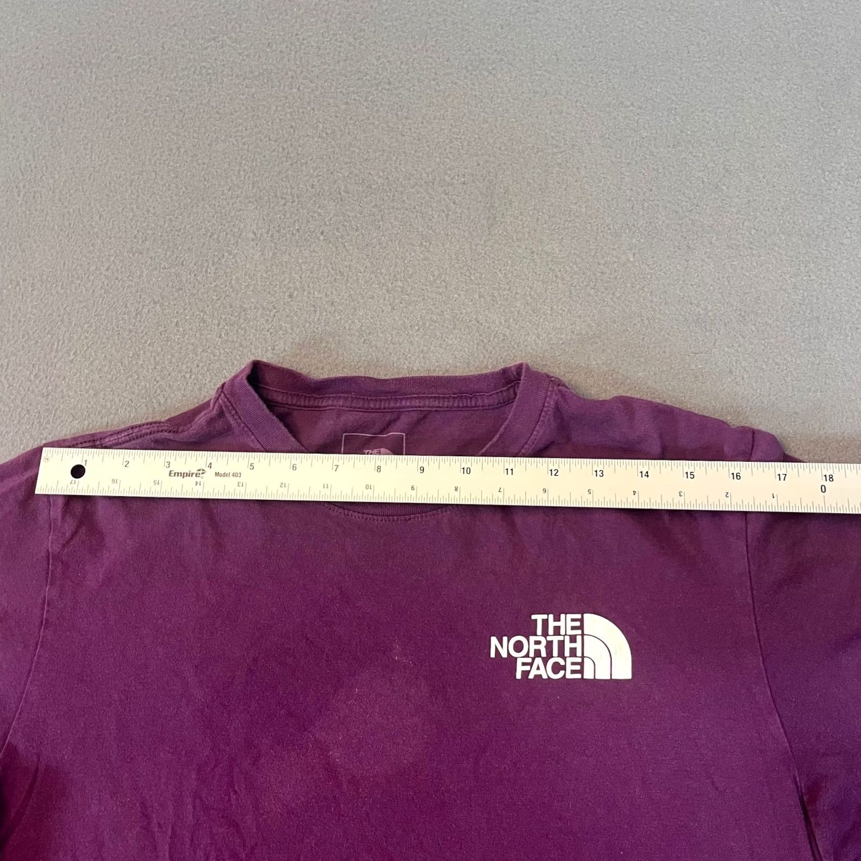The North Face The North Face Mens Box NSE S/S Tee T-shirt Purple Men Medium Never Stop Exploring Logo Crew Neck Short Sleeve Cotton All Seasons Shirt Size US M / EU 48-50 / 2 - 5 Thumbnail