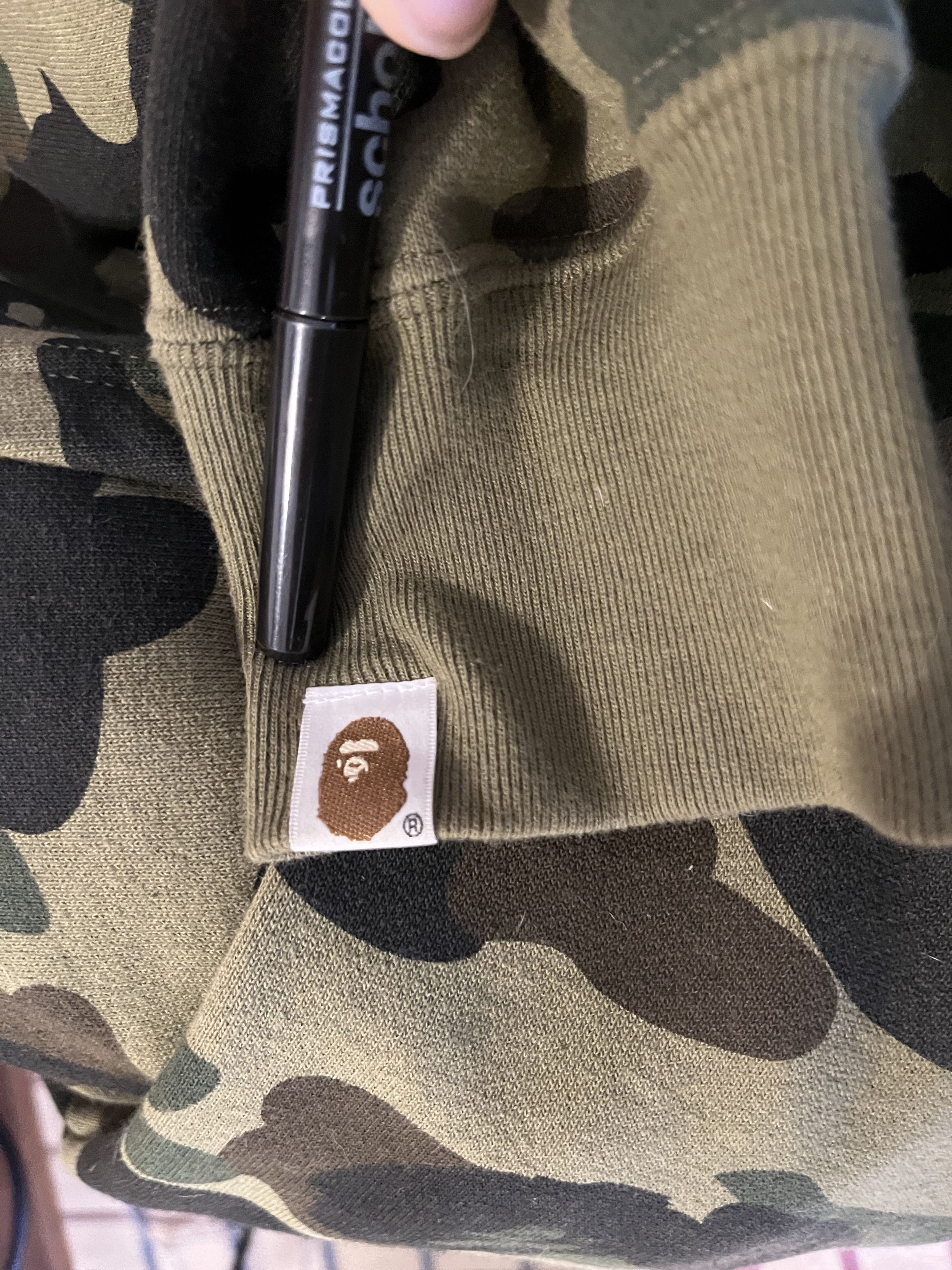Bape 1st Camo Pullover Hoodie Size US M / EU 48-50 / 2 - 5 Thumbnail