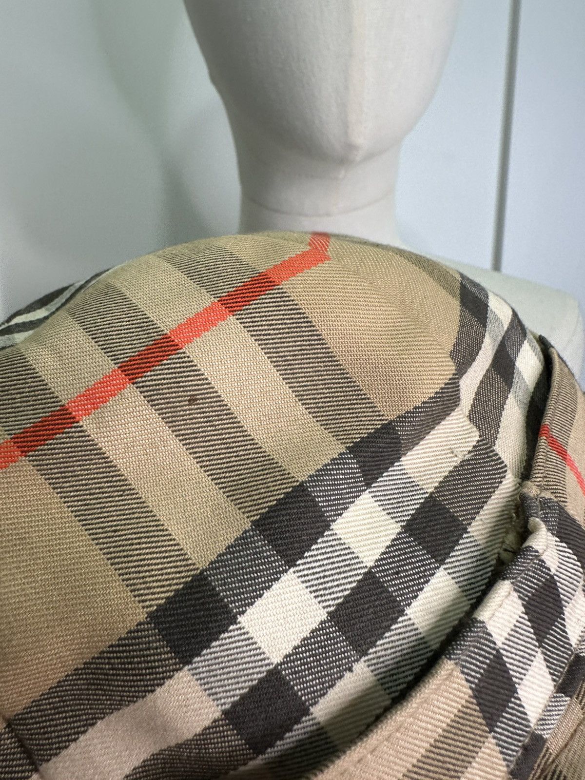 Burberry Burberry vintage checkerboard beige bucket hat Size ONE SIZE - 7 Thumbnail