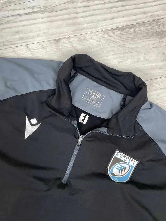 Macron Cardiff Blues Wales Rugby Training Top Shirt Jersey Size 3XL Size US XXL / EU 58 / 5 - 2 Thumbnail