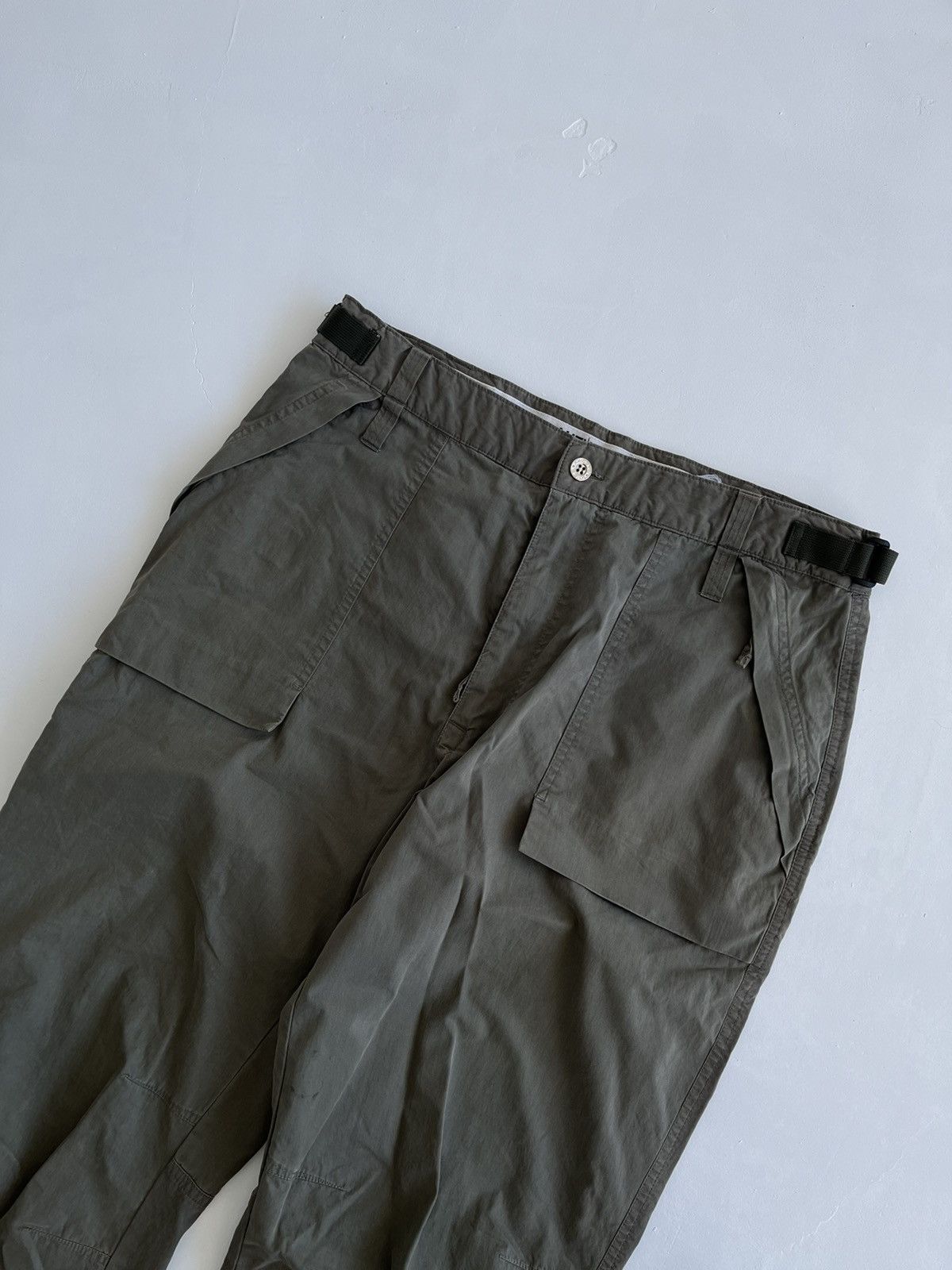 Vintage 90s care Japanese symbols nylon parachute cargo y2k