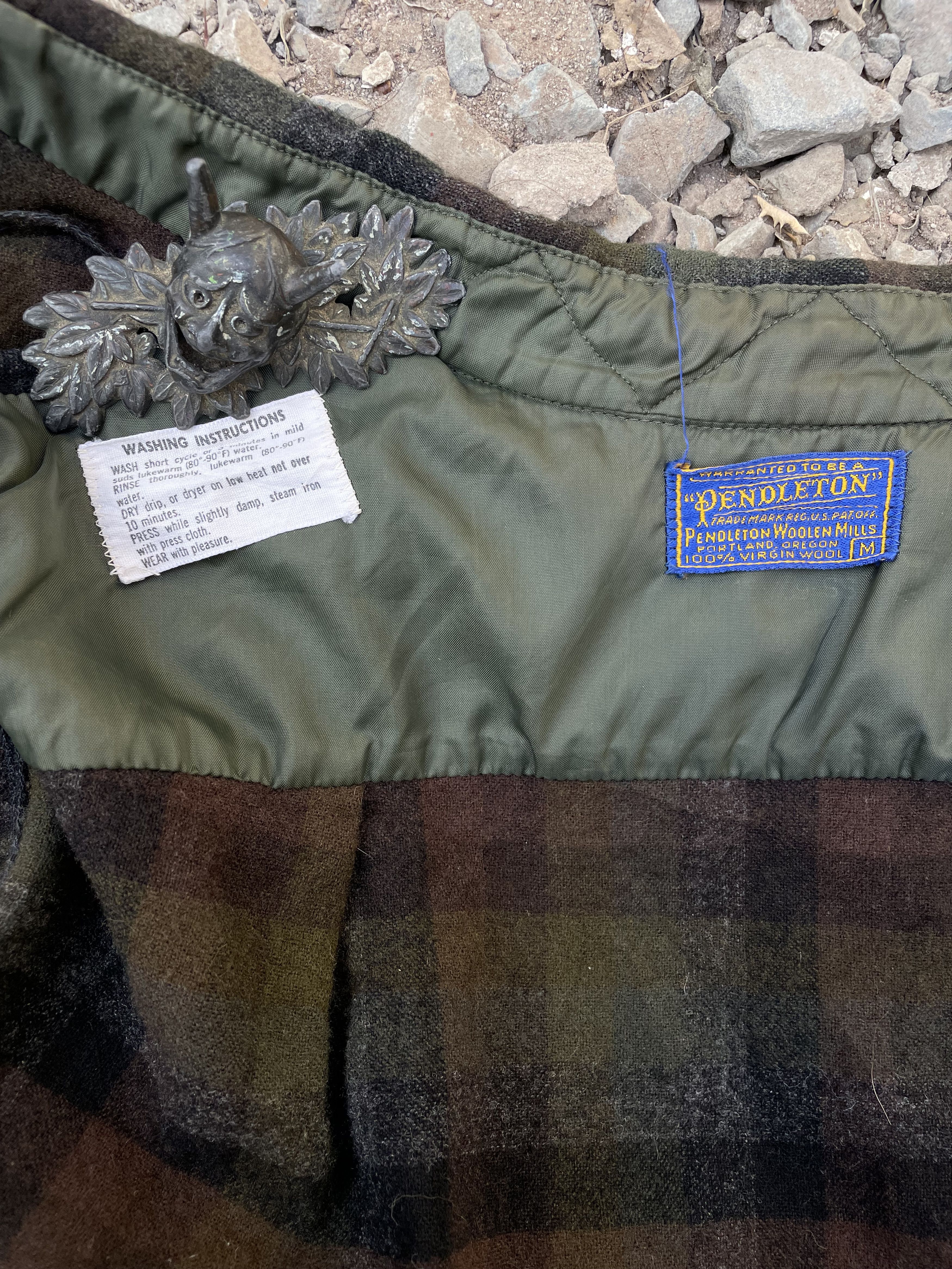 Pendleton Vintage 50s Pendleton Dark Olive Green Plaid Button Shirt Size US M / EU 48-50 / 2 - 7 Thumbnail