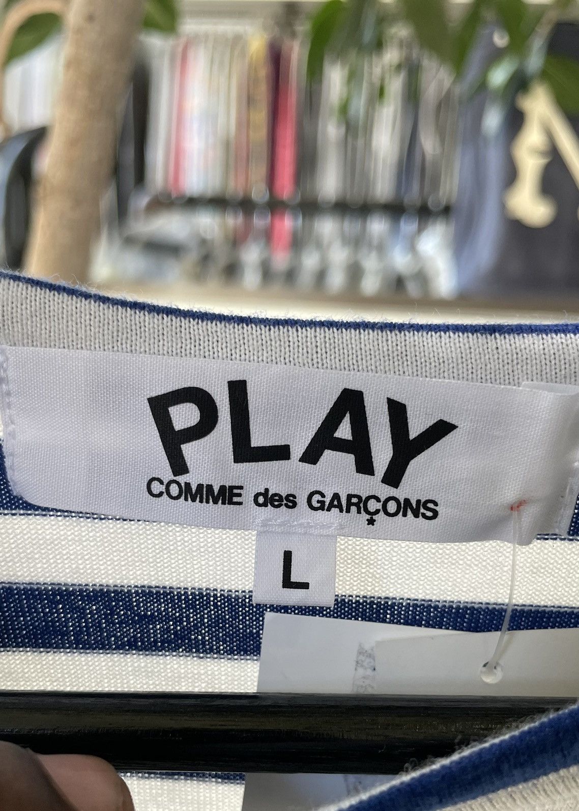Comme des Garcons Comme des Garçons PLAY Heart Logo Long-Sleeve Stripe Shirt Size L / US 10 / IT 46 - 3 Thumbnail