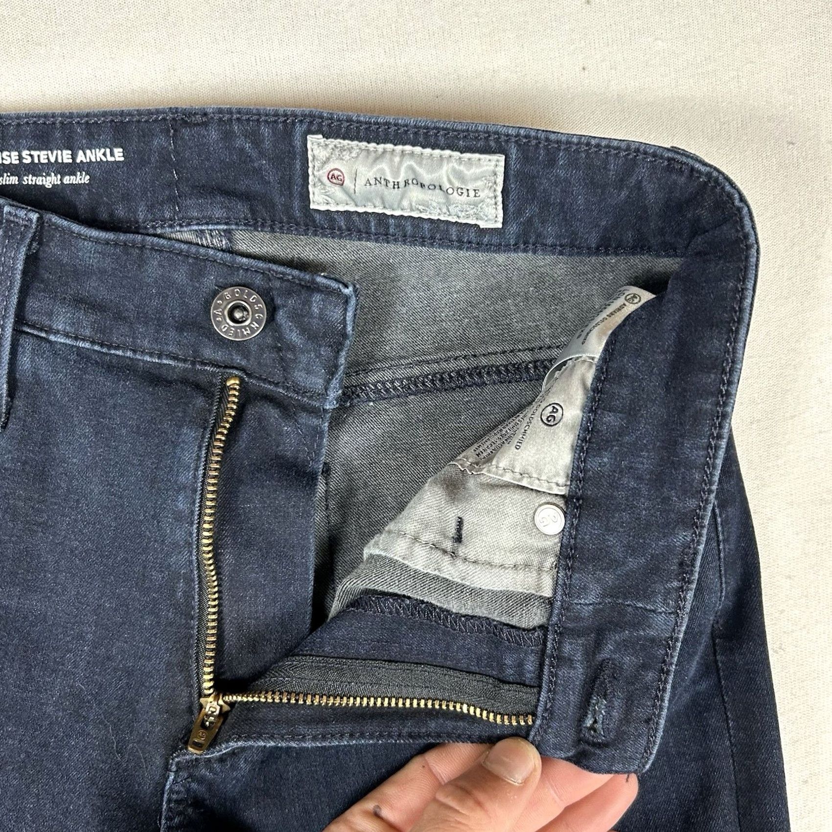 Anthropologie AG Anthropologie The High Rise Stevie Ankle Jeans Women's 25R Dark Denim Size 42" / US 20 - 6 Thumbnail