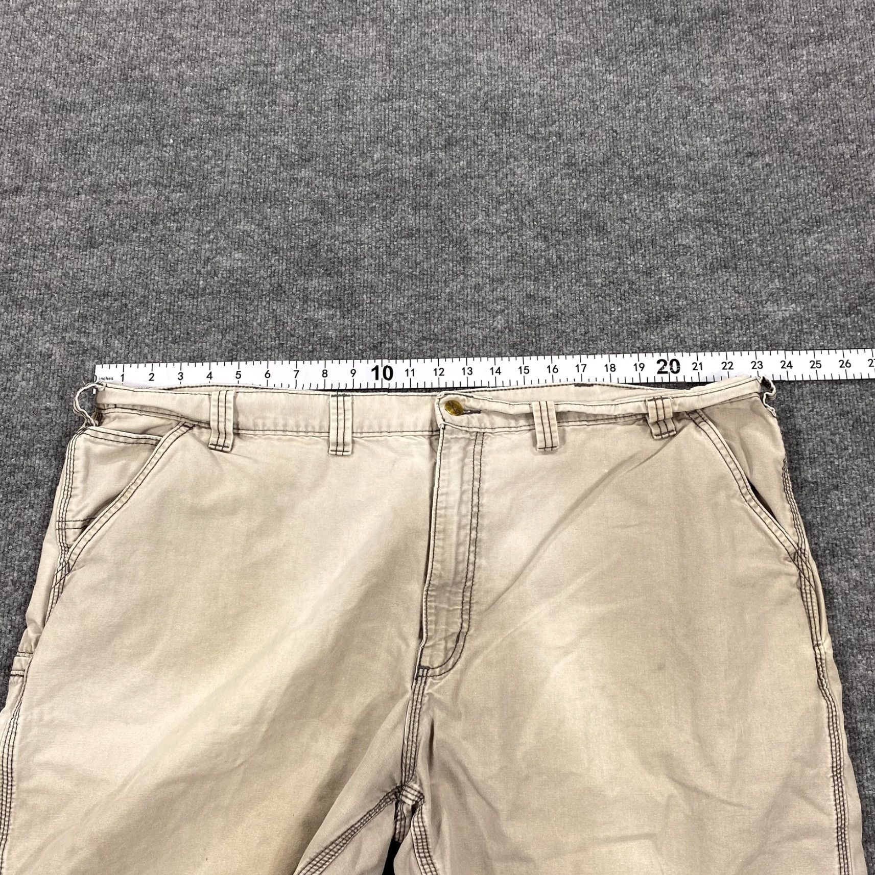 Carhartt VINTAGE Carhartt Shorts Mens 46 Beige Cargo Relaxed Fit Canvas Workwear Pockets Size US 30 / EU 46 - 5 Thumbnail