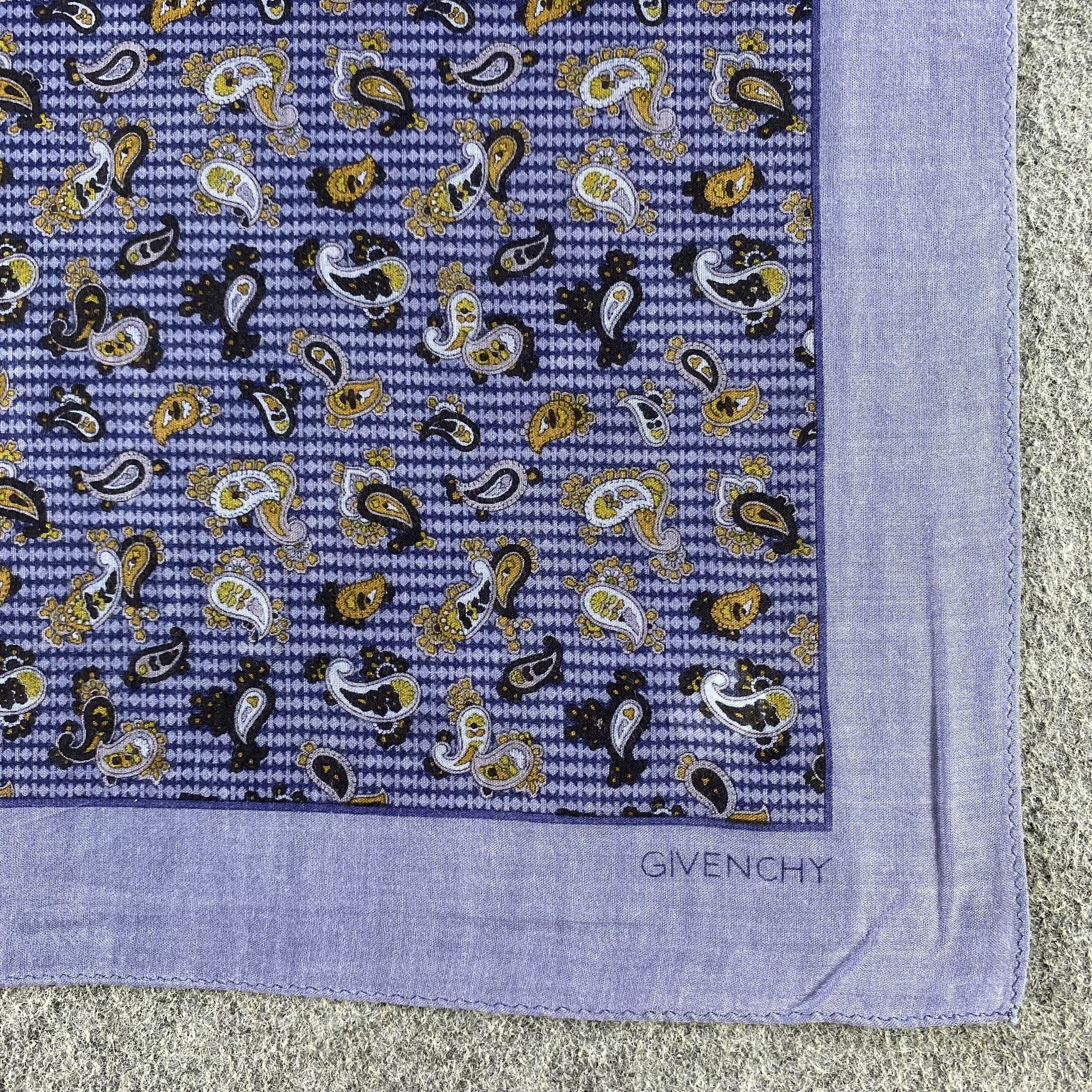 Vintage Givenchy Handkerchief/Neckerchief/Bandana HC626 Size ONE SIZE - 3 Thumbnail