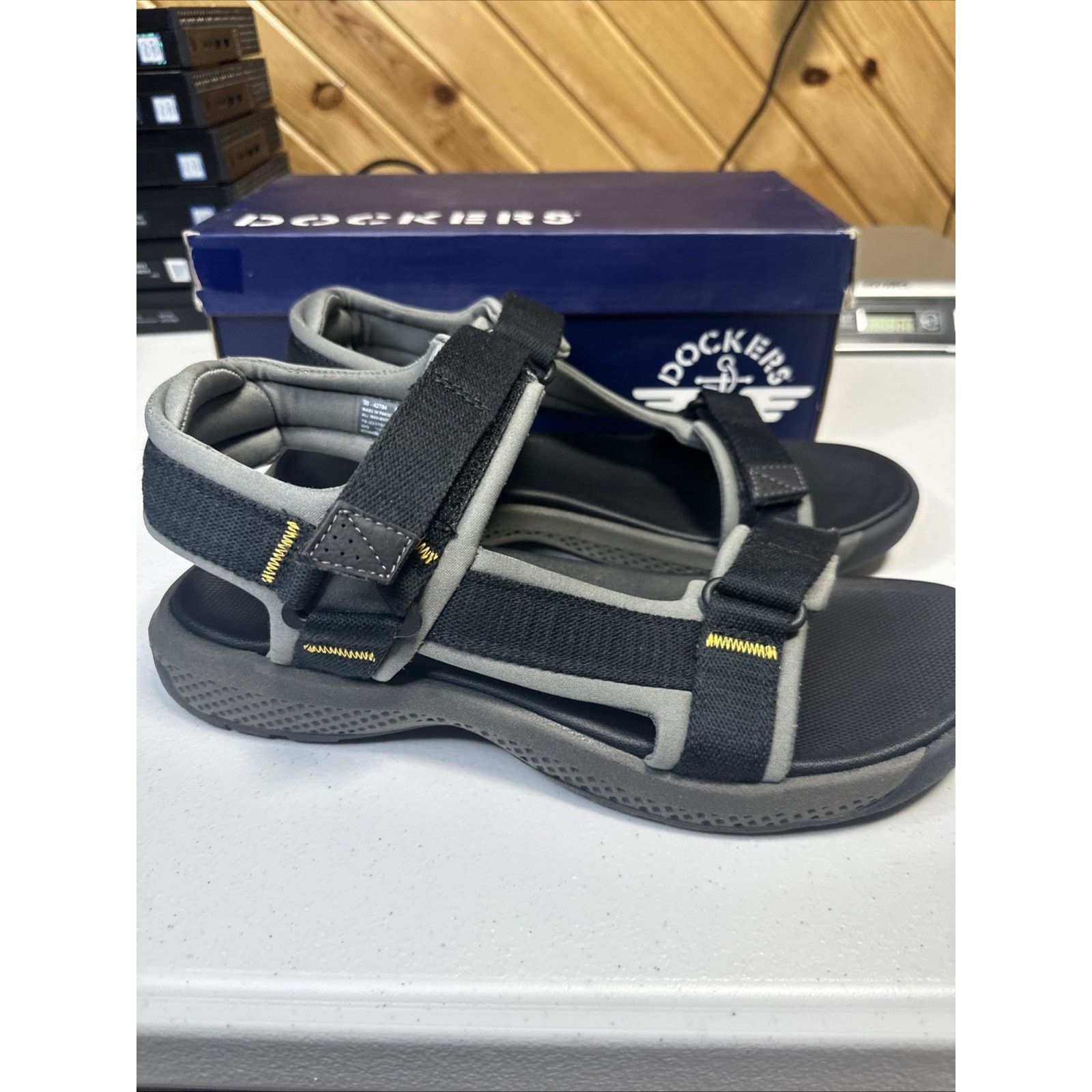 Dockers Size 13 Men's Dockers Zander Sandals Hook Loop Black Hiking Size US 13 / EU 46 - 3 Thumbnail