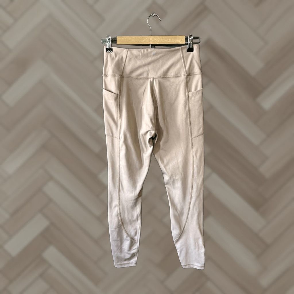 Victoria's Secret Victoria's Secret Womens Brown Leggings Athletic Cropped Size M Size 32" / US 10 / IT 46 - 1 Thumbnail