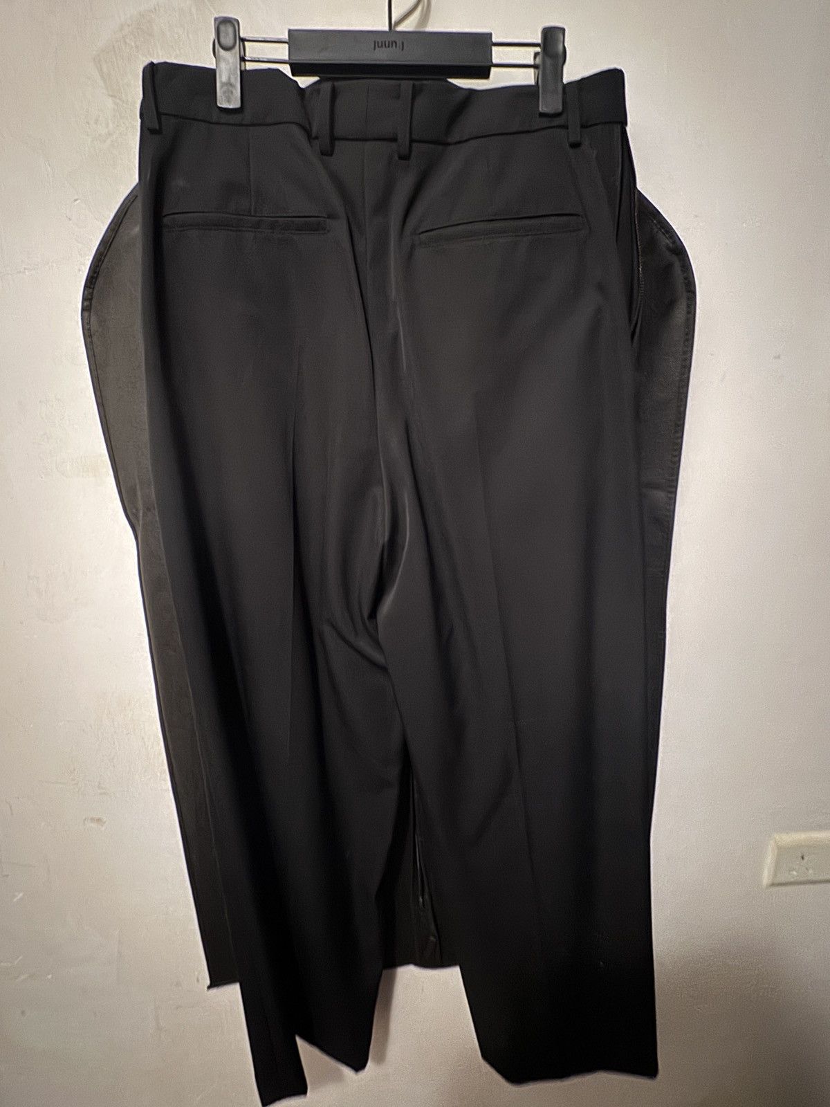 Juun.J Junn.J Black Pleated Trousers Size US 30 / EU 46 - 4 Thumbnail