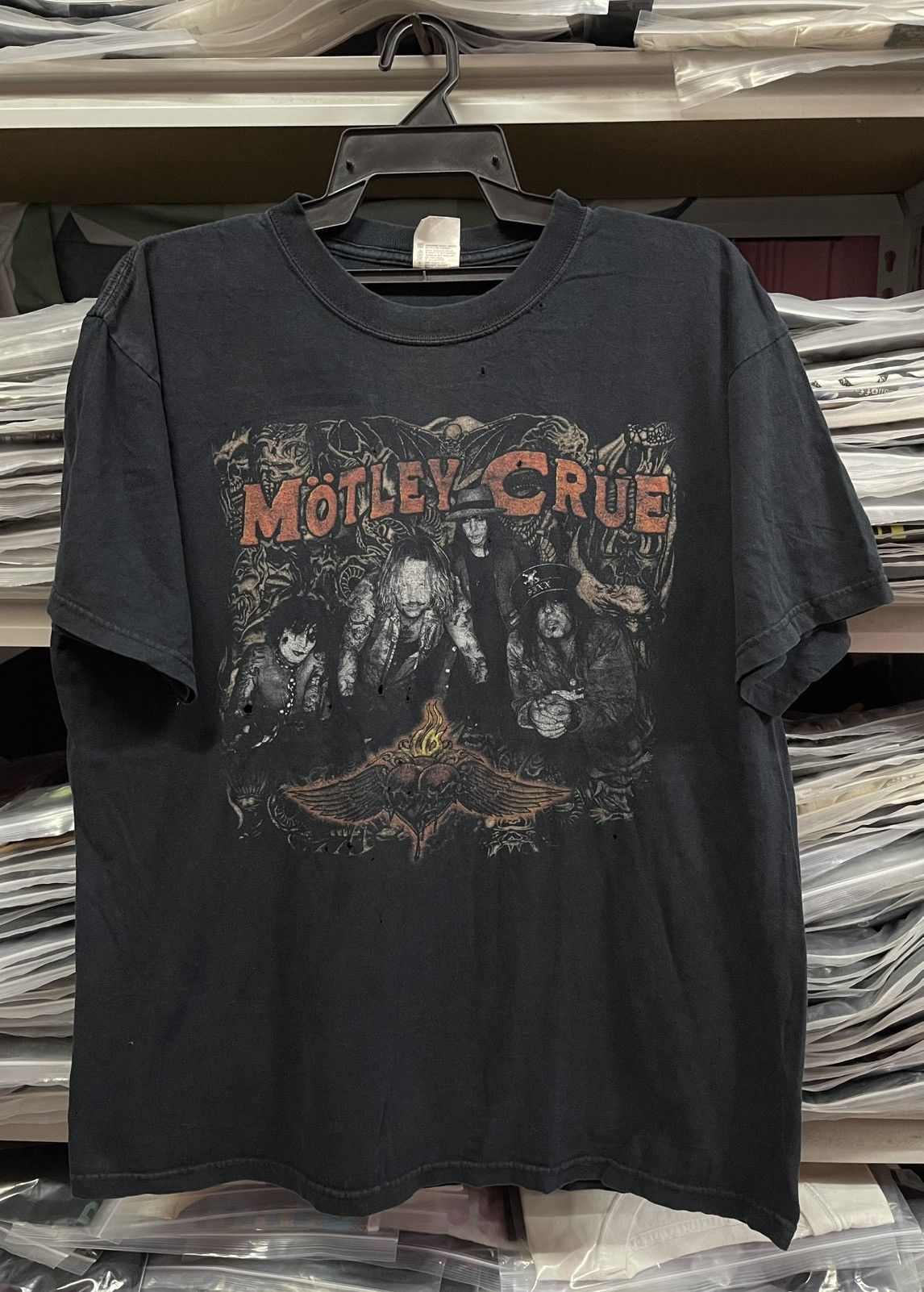 Band Tees Vintage Y2K Mötley Cruë Tour Tees🔥🔥🔥 Size US L / EU 52-54 / 3 - 1 Thumbnail