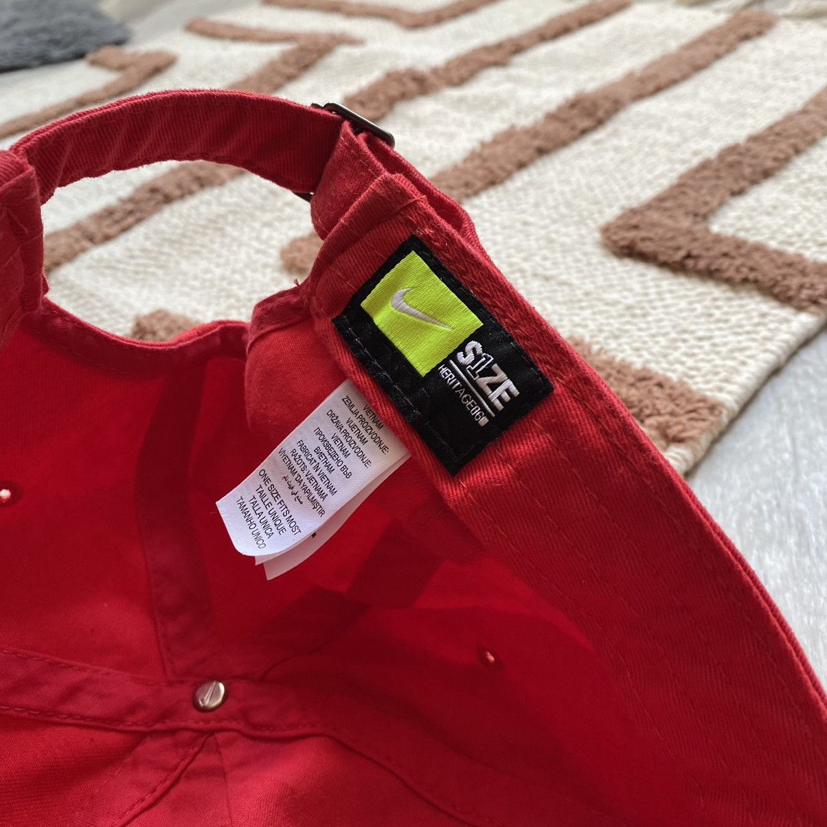 Nike NIKE Y2K EMBROIDERED SWOOSH RED CAP Size ONE SIZE - 4 Thumbnail