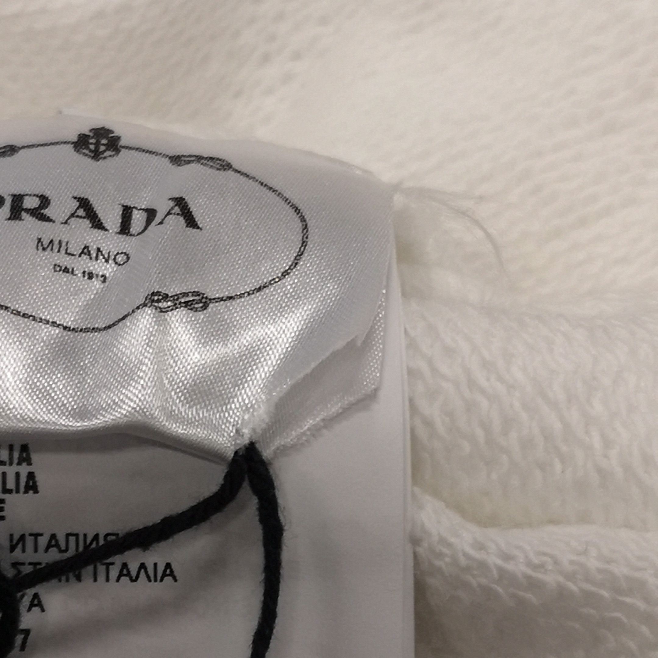 Prada Prada Colorblock Logo Hooded Sleeveless Sweatshirt . Size M / US 6-8 / IT 42-44 - 9 Thumbnail