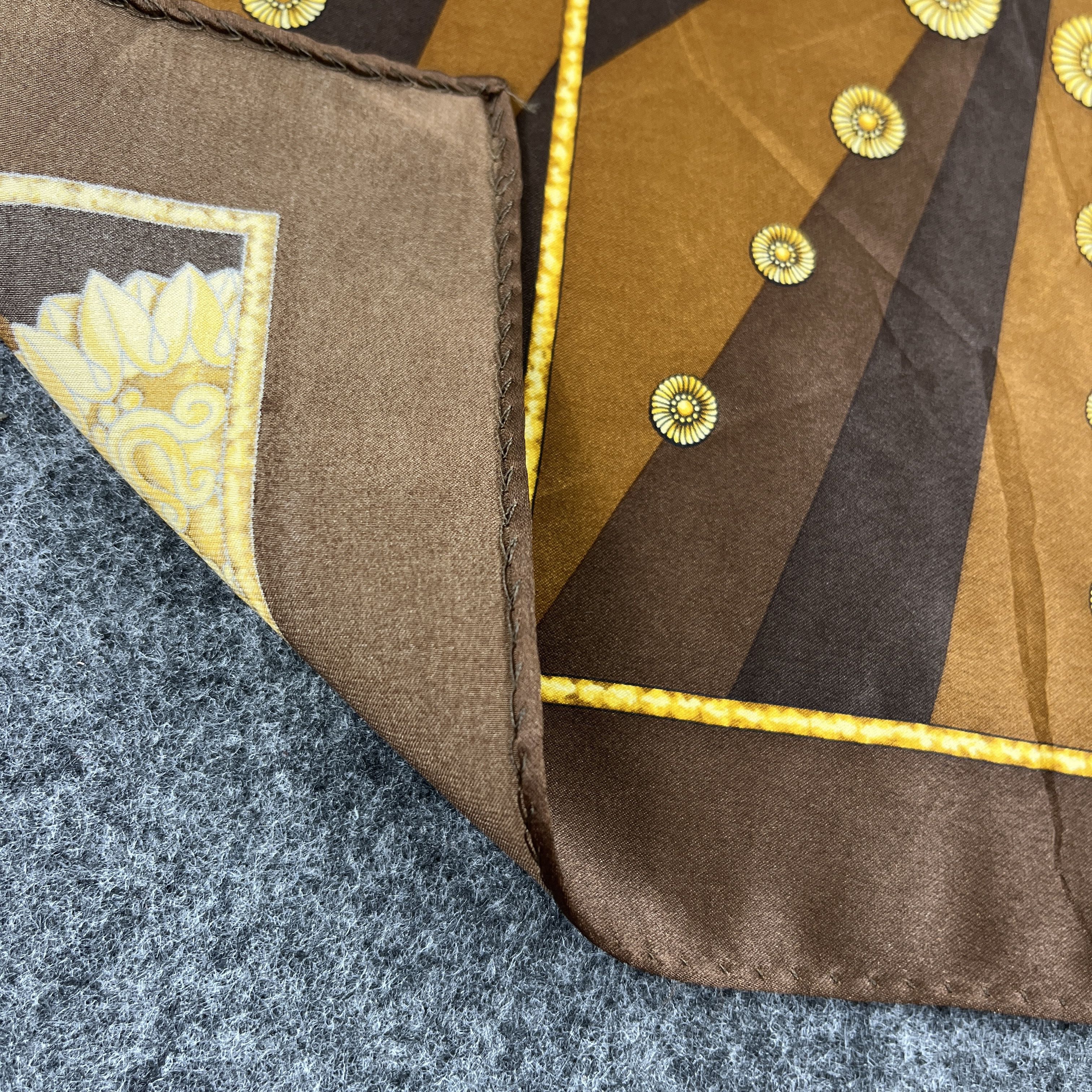 Lanvin Lanvin Silk Handkerchief / Bandana / Neckerchief B154 Size ONE SIZE - 7 Thumbnail