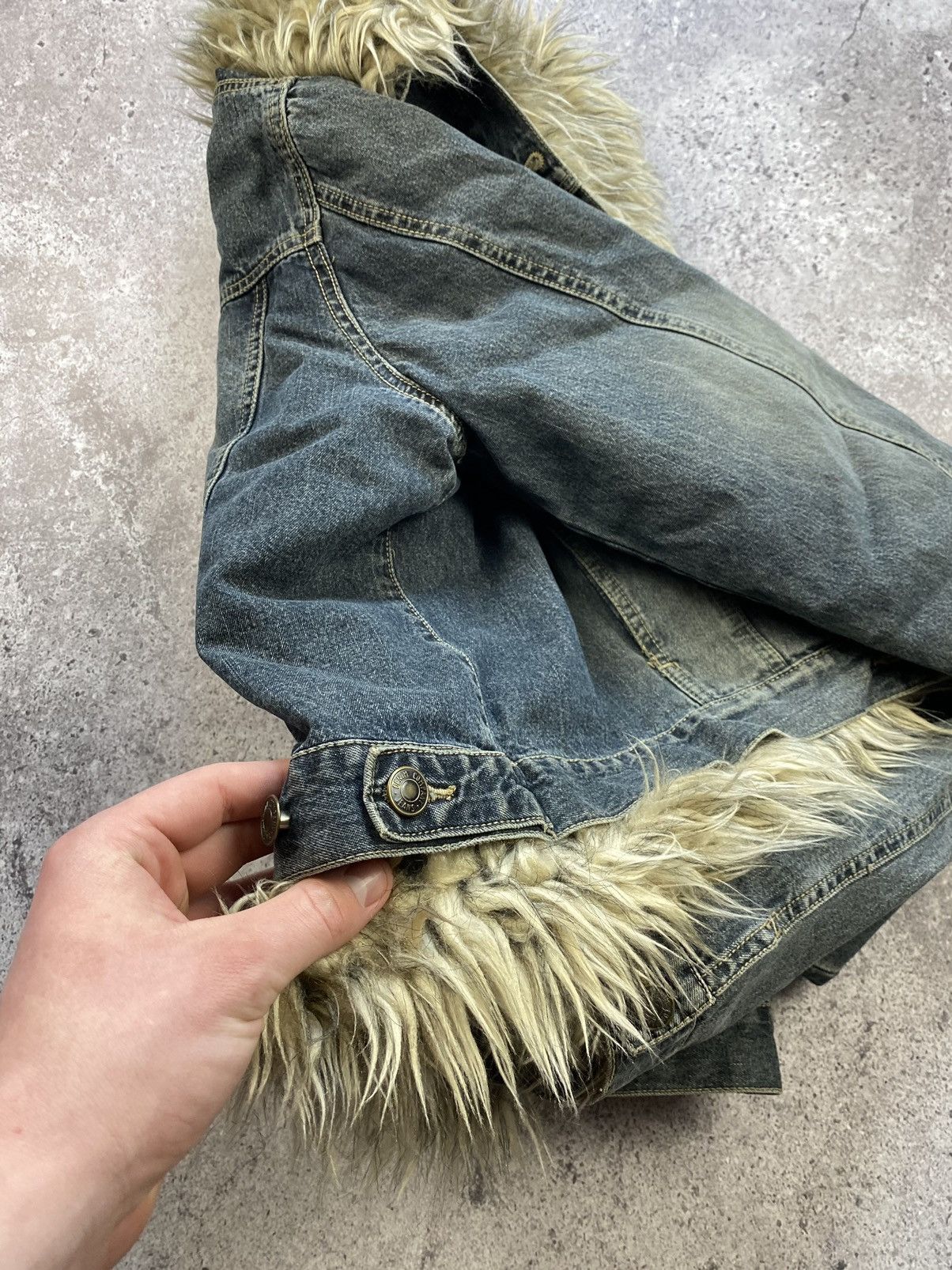 Beauty Beast -vintage Y2K Fur Collar Cropped Denim ifsixwasnine LGB Size US S / EU 44-46 / 1 - 8 Thumbnail