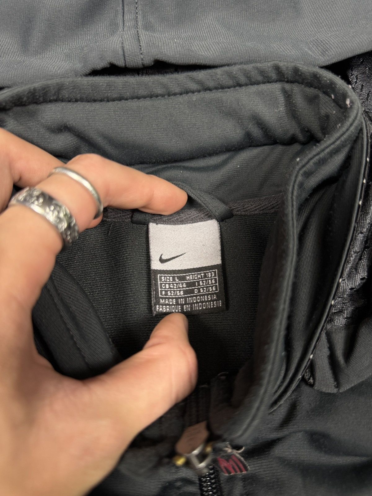 Nike Vintage Nike Hoodie Zip Sweatshirt Y2K Size US L / EU 52-54 / 3 - 3 Thumbnail
