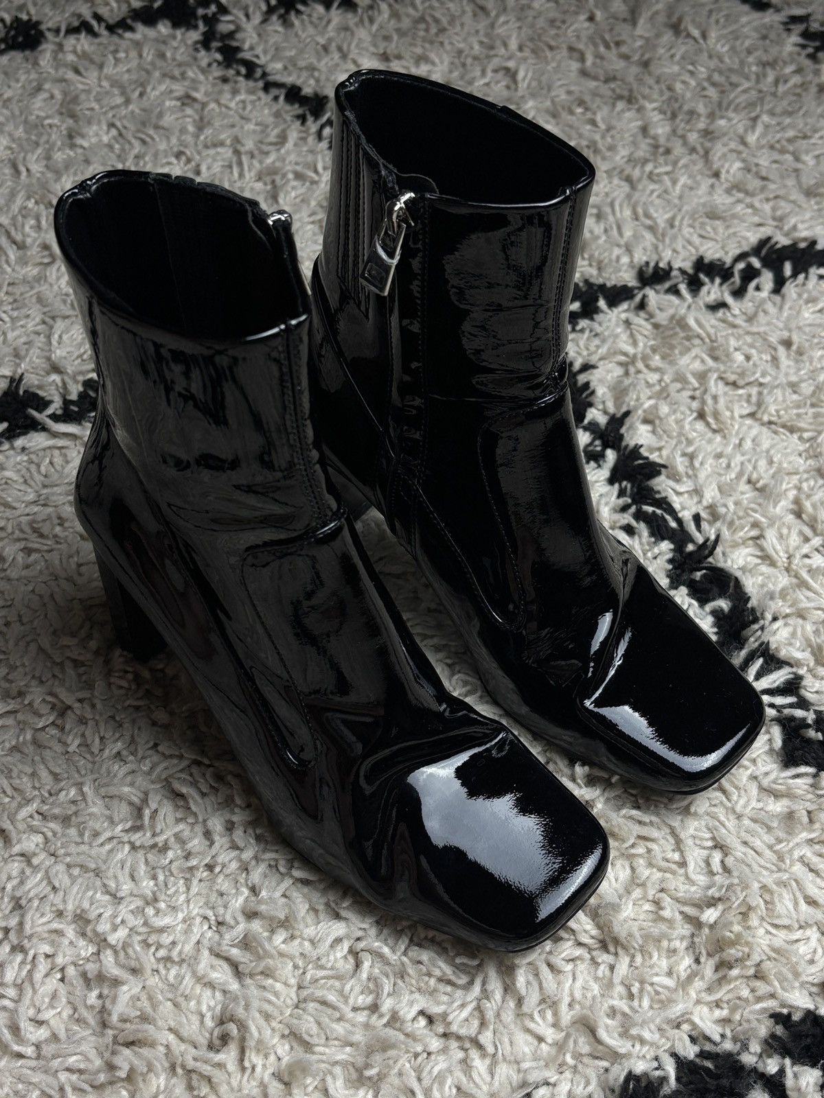 Diesel Diesel D-Millenia Patent Leather Ankle Avant Garde Zip Boots Size US 5 / IT 35 - 5 Thumbnail