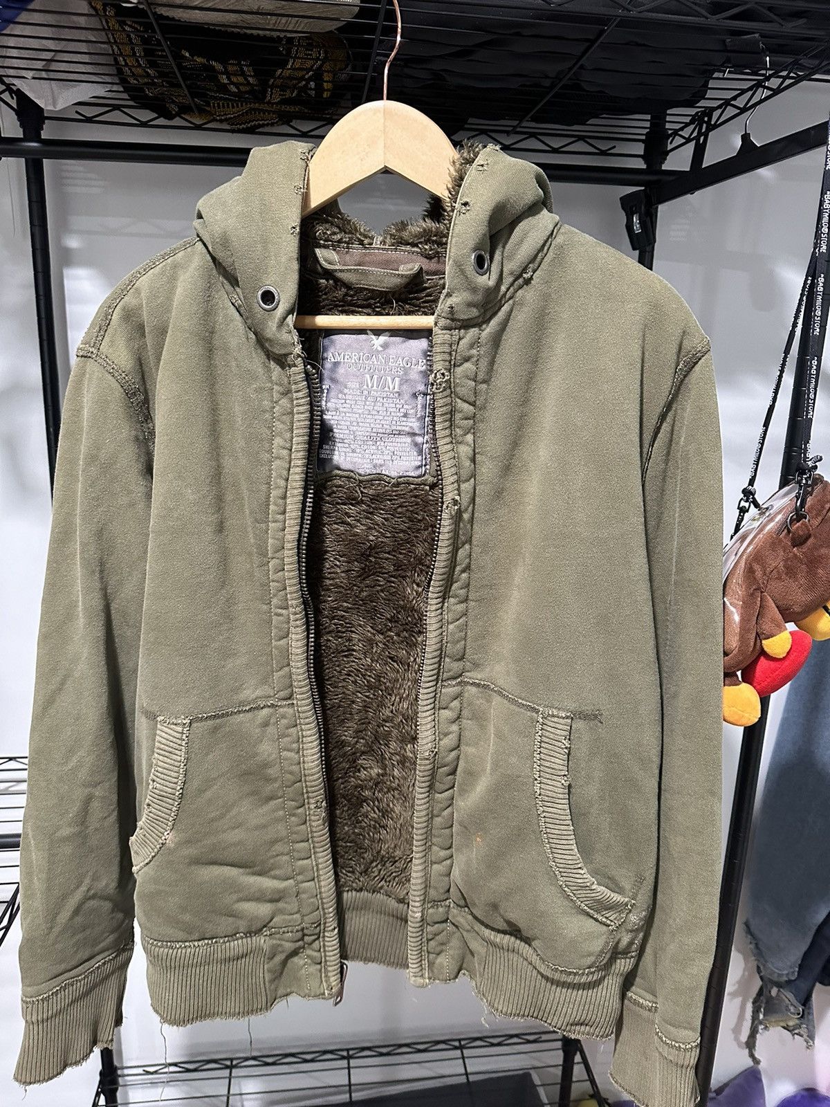 American Eagle Outfitters Vintage Fur coated American eagle zip up hoodie Size US M / EU 48-50 / 2 - 3 Thumbnail