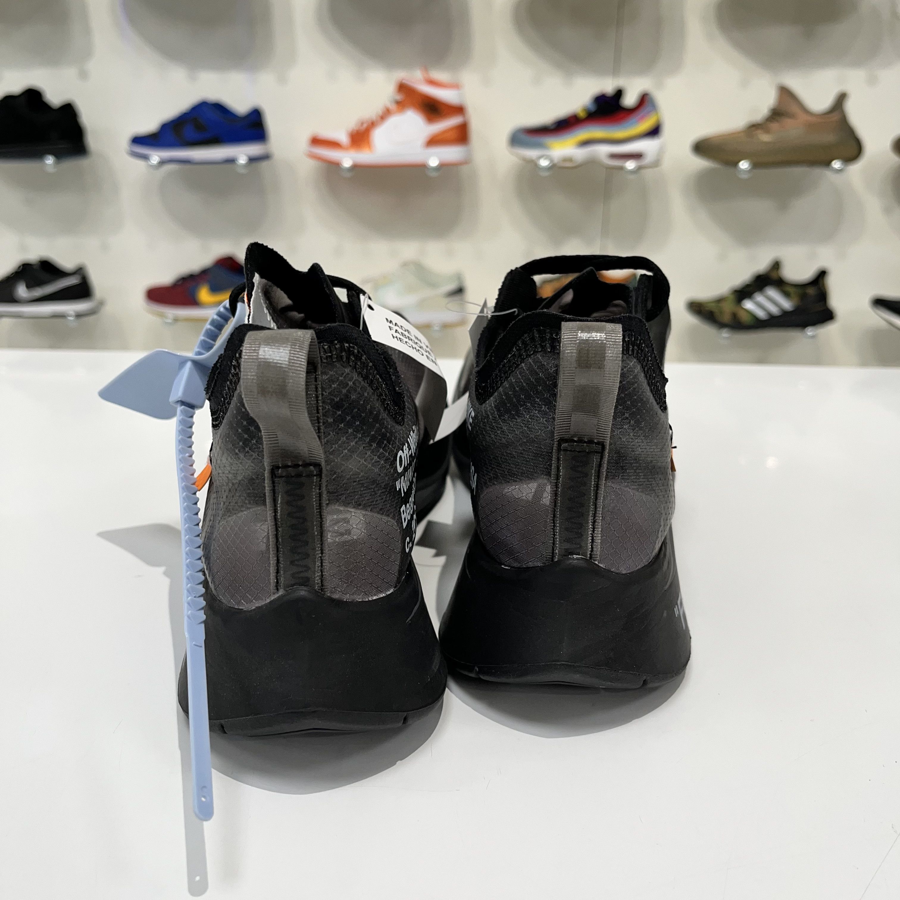 Nike × Off-White Nike Zoom Fly x Off-White Black/Silver Size US 8 / EU 41 - 5 Thumbnail