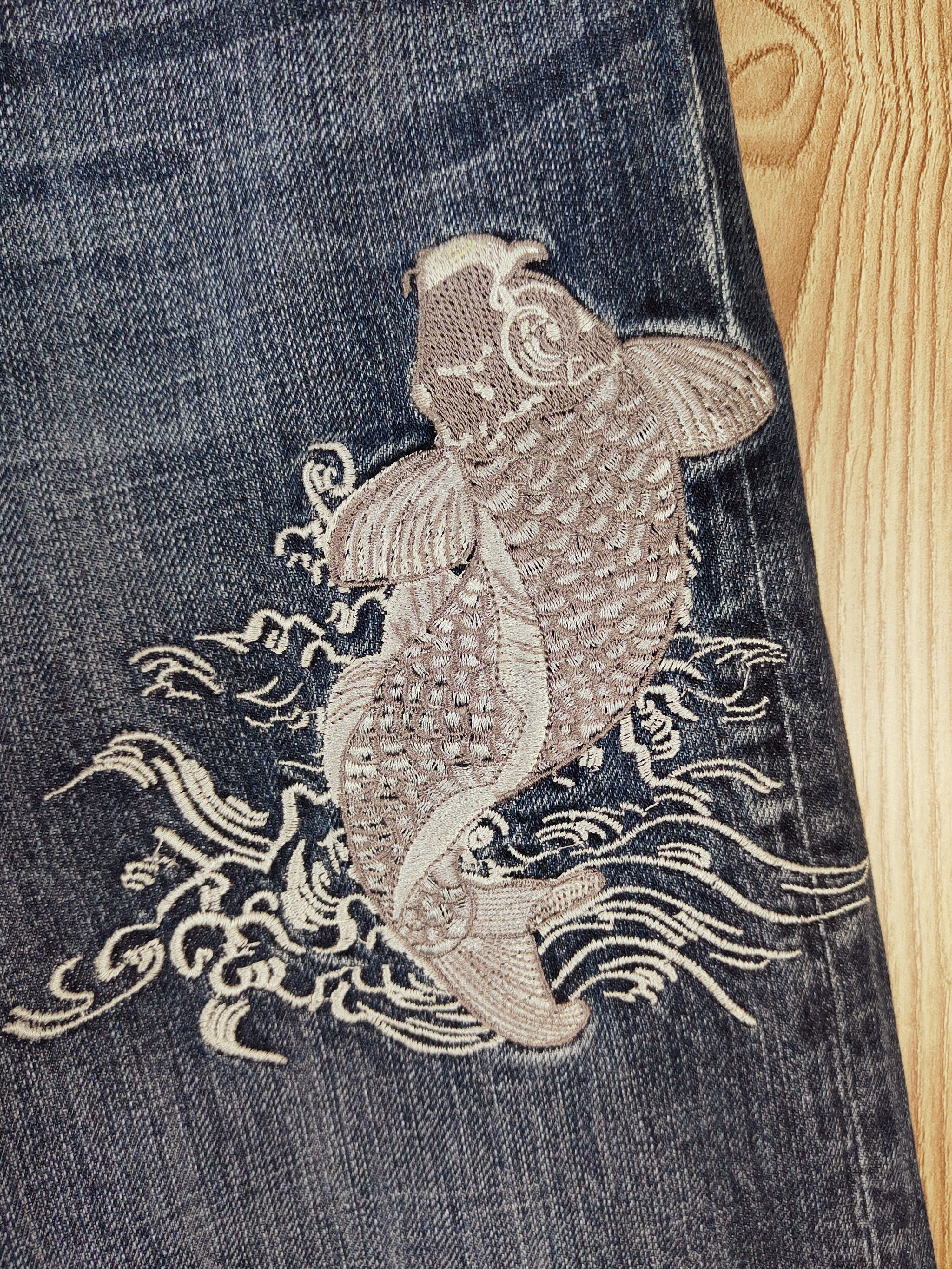 Japanese Brand Japan fish koi X Dragon Embroidered Ripped denim #W341 Size US 28 / EU 44 - 5 Thumbnail