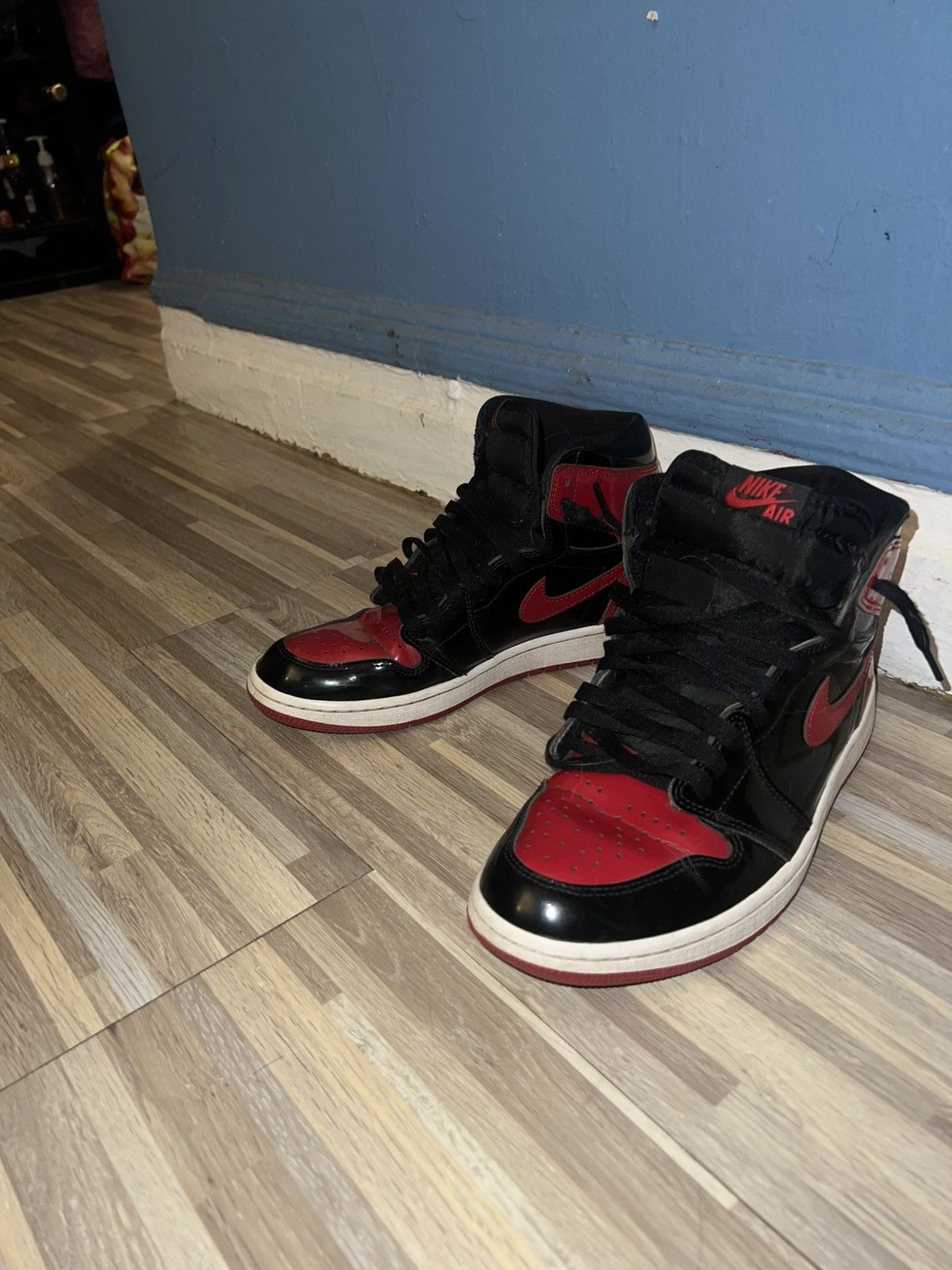 Jordan Brand Jordan 1 Patent bred Size US 8.5 / EU 41-42 - 2 Thumbnail