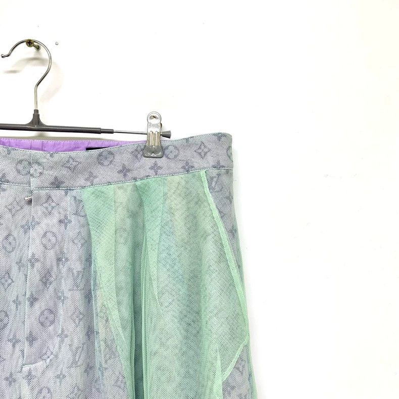 Louis Vuitton Louis Vuitton Organza shorts 2501-Nextarrow Size US 30 / EU 46 - 7 Thumbnail
