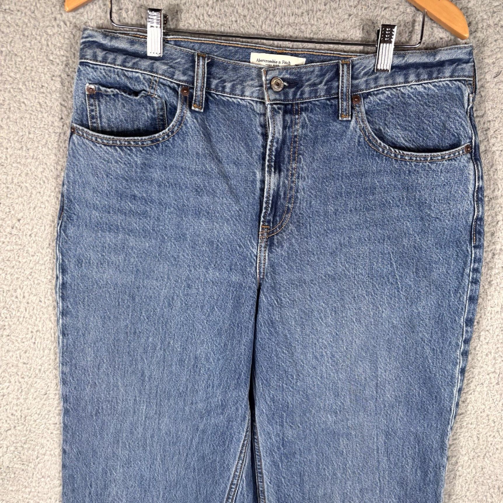 Abercrombie & Fitch Abercrombie & Fitch Jeans Women 30 Regular Straight High Rise Denim Blue 34x30 Inseam 30 Baggy Y2K Vintage Style Comfort Pockets Button Size 30" / US 8 / IT 44 - 2 Thumbnail