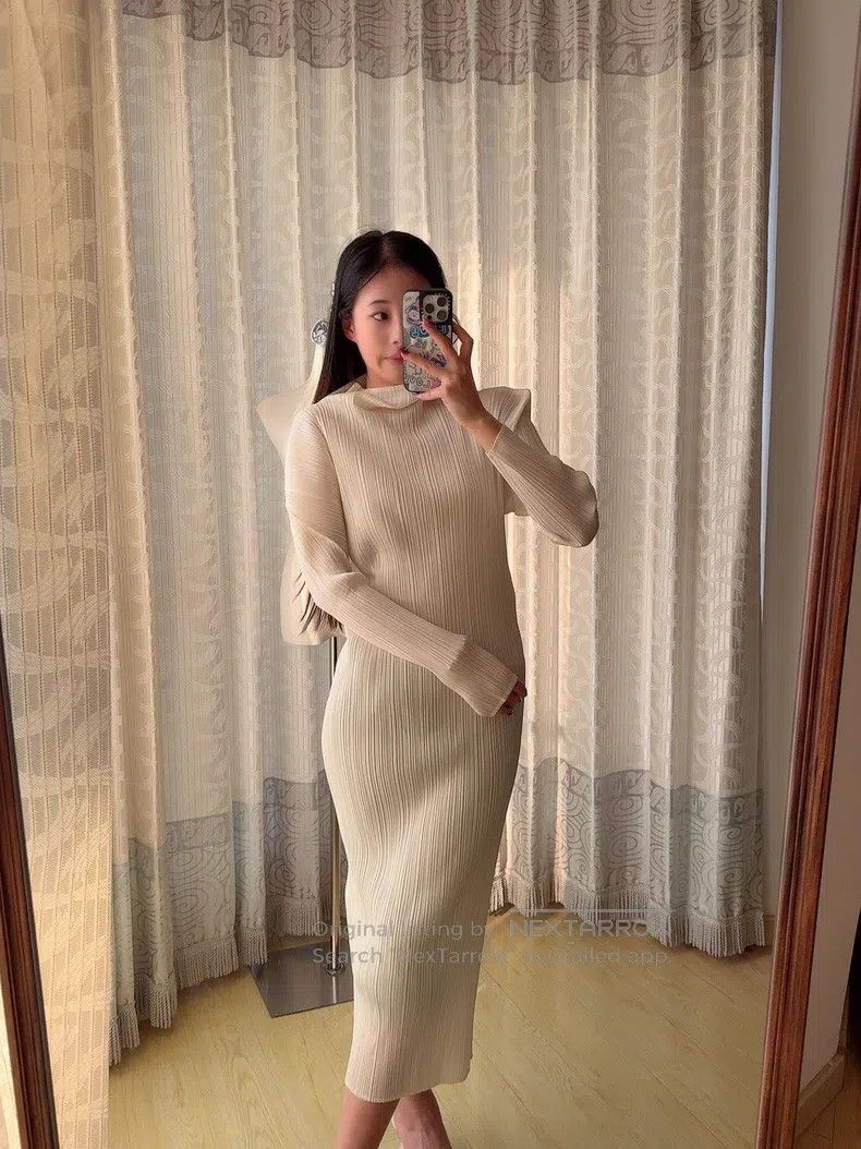 Issey Miyake Issey Miyake Cream White Dress Size M / US 6-8 / IT 42-44 - 2 Thumbnail