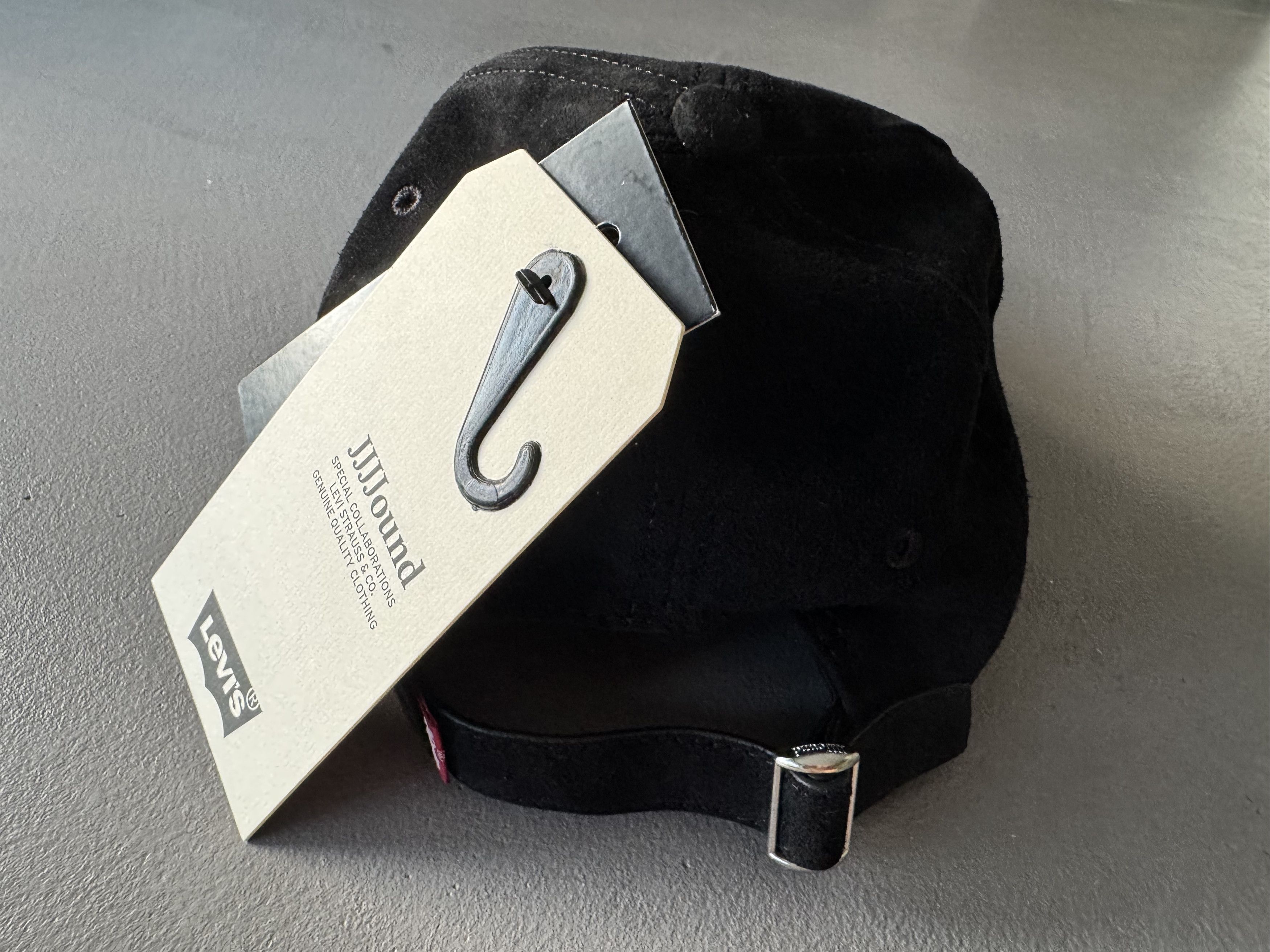 JJJJound × Levi's Levi's x JJJound Debossed-Text Suede Baseball Cap Size ONE SIZE - 9 Thumbnail