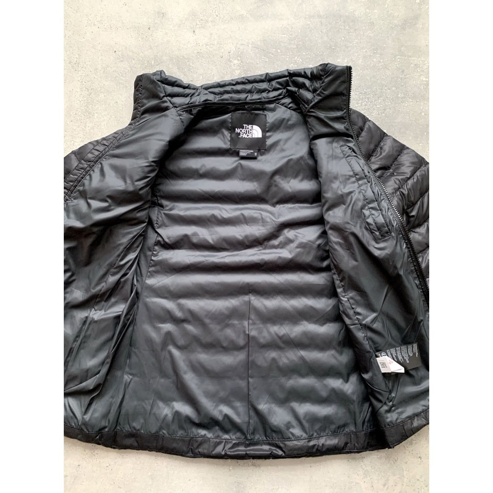 The North Face THE NORTH FACE HUILA JACKET PUFFER WOMEN'S XS BLACK JACKET XS Womens Puffer The North Face Huila Jacket Size XS / US 0-2 / IT 36-38 - 5 Thumbnail