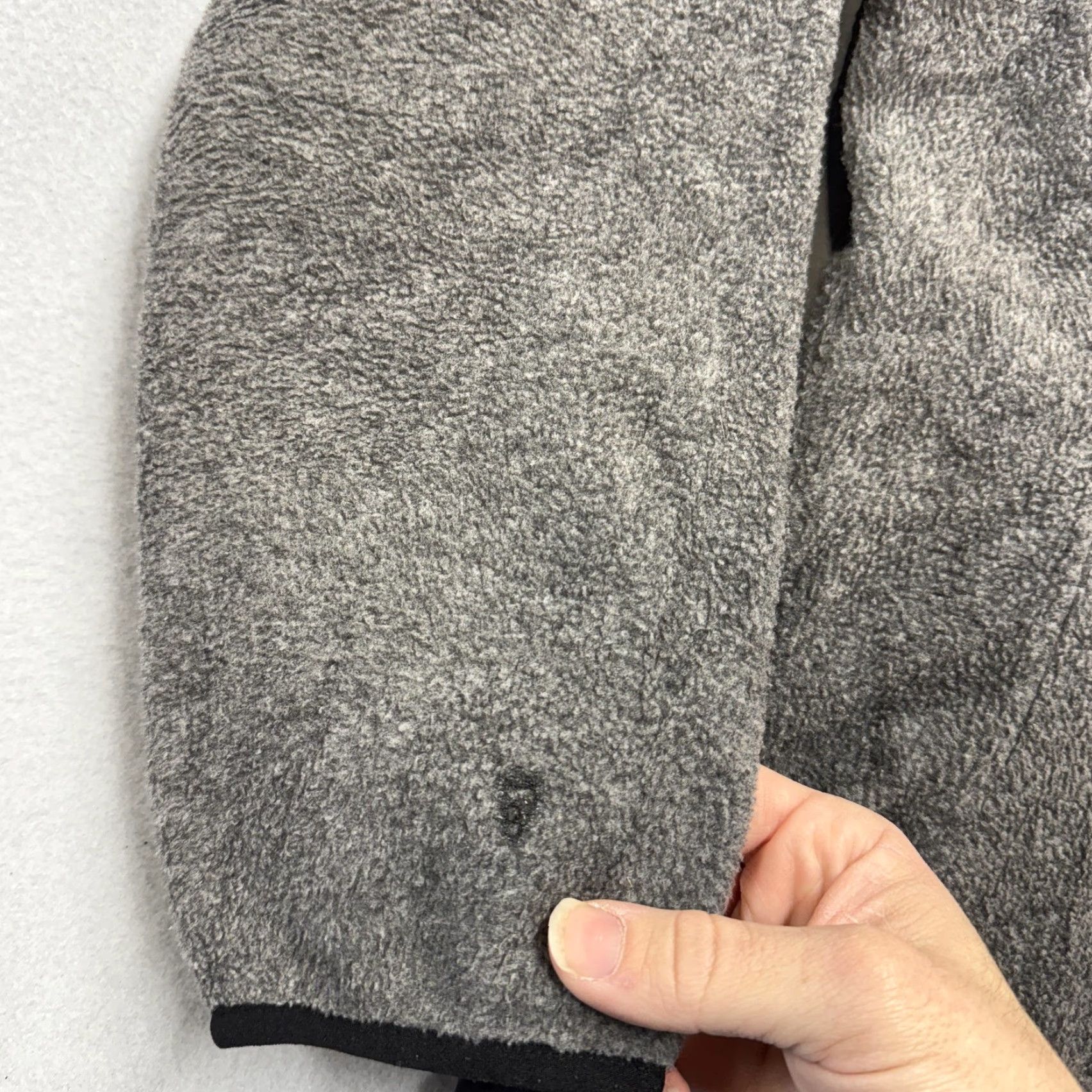 The North Face VINTAGE The North Face Fleece Jacket Womens Medium Gray Black Full Zip Denali Outdoor Size M / US 6-8 / IT 42-44 - 7 Thumbnail