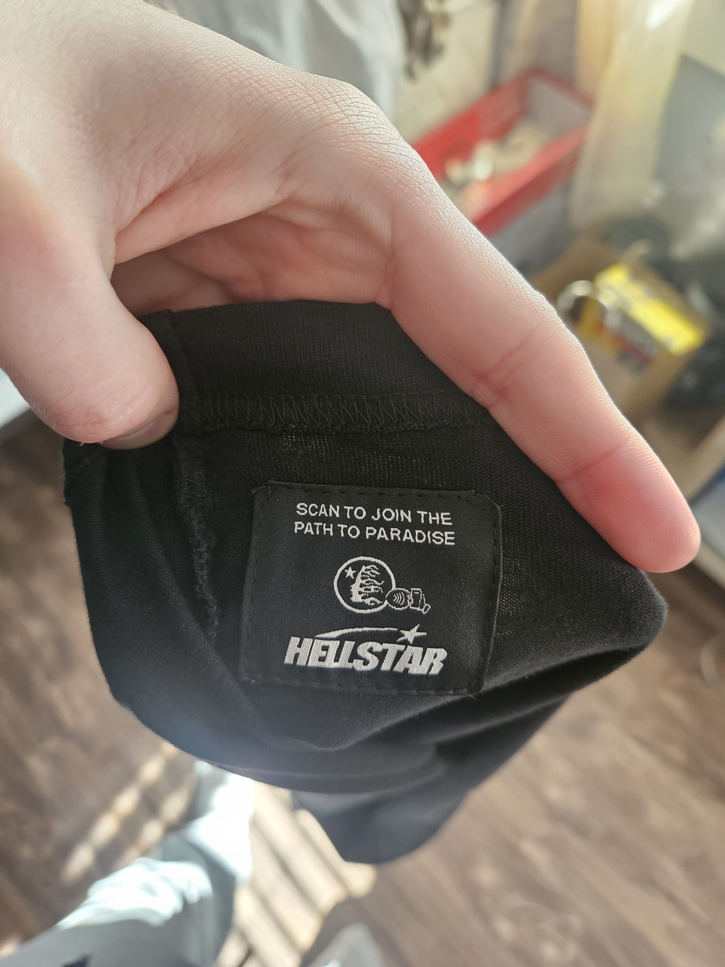 HELLSTAR Glow In The Dark Cursive Logo Oversized Black T Shirt Size US S / EU 44-46 / 1 - 10 Thumbnail