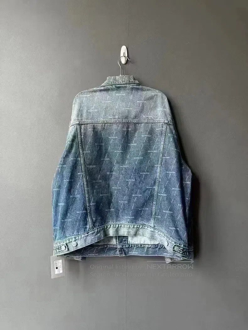 Balenciaga Balenciaga Full Print Denim Jacket Size XS / US 0-2 / IT 36-38 - 2 Thumbnail