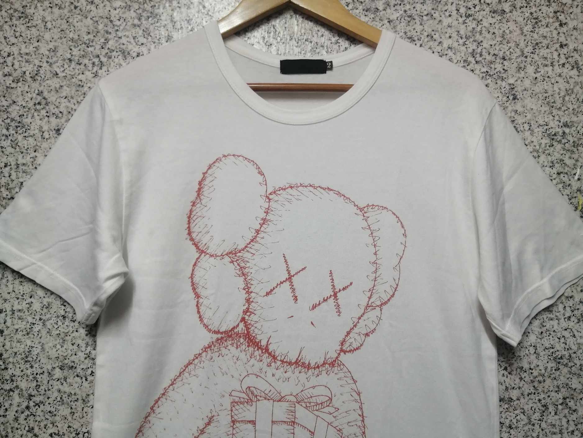 Japanese Brand × Kaws × Original Fake 🔥 Rare 🔥 Vintage Kaws Original fake Very Rare Size US M / EU 48-50 / 2 - 3 Thumbnail