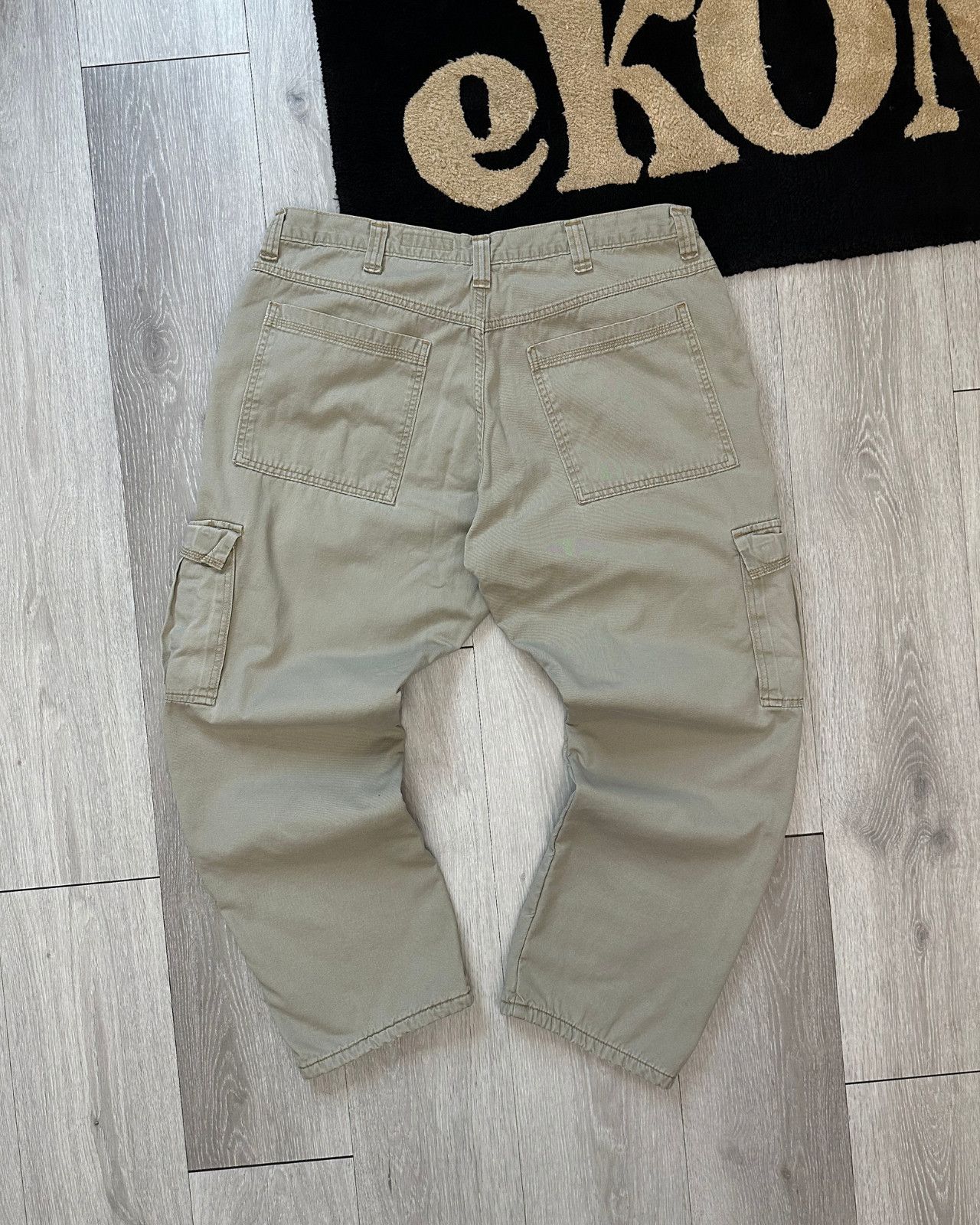 Wrangler Wrangler Relaxed Fit Fleece Lined Khaki Cargo Pants - 38x29 Size US 38 / EU 54 - 2 Thumbnail