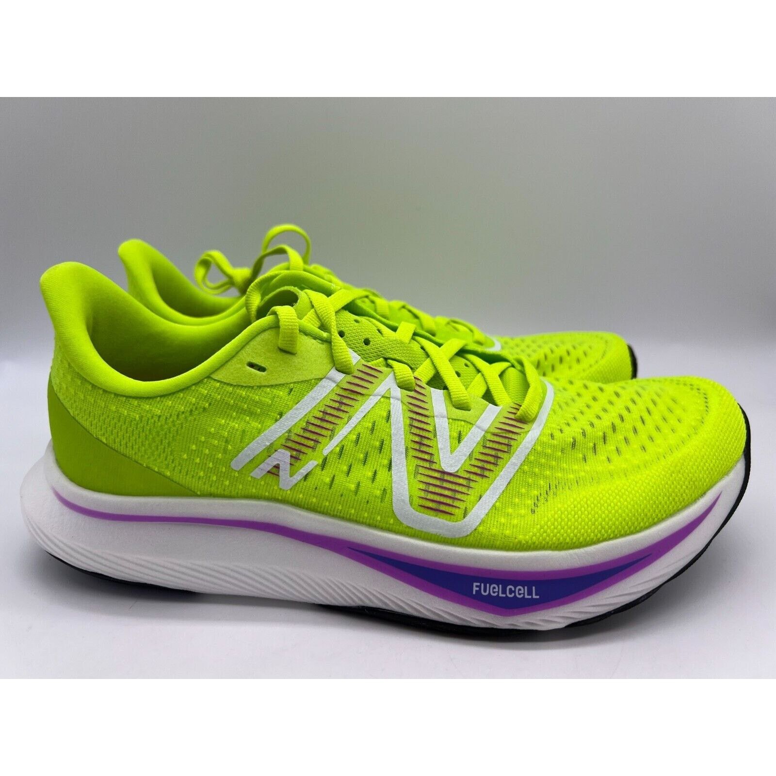 New Balance New Balance FuelCell Rebel V3 Running Volt Women Size 9B Size US 9 / IT 39 - 1 Thumbnail