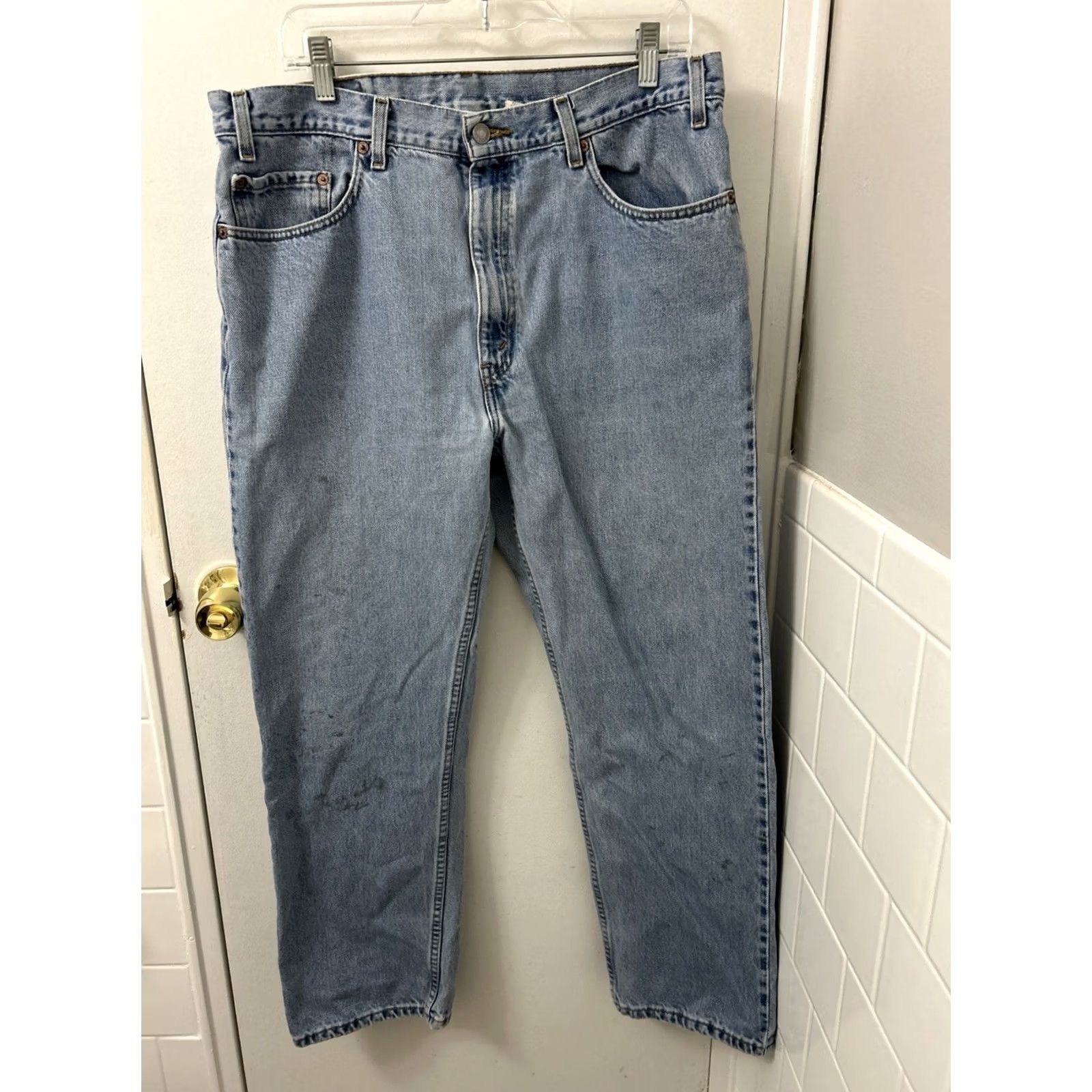 Levi's VTG Levi's 505 Jeans Mens 36x30 Blue Light Wash Regular Fit Straight Levi's 505 Jeans Mens 36x30 Blue Light Wash Regular Fit Straight Leg Denim Size US 36 / EU 52 - 7 Thumbnail