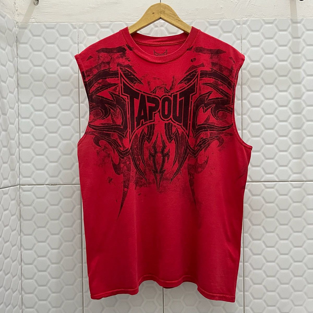 Tapout 📢SENDOFFER🎉 Vintage Tapout Tank Top Size US L / EU 52-54 / 3 - 1 Thumbnail