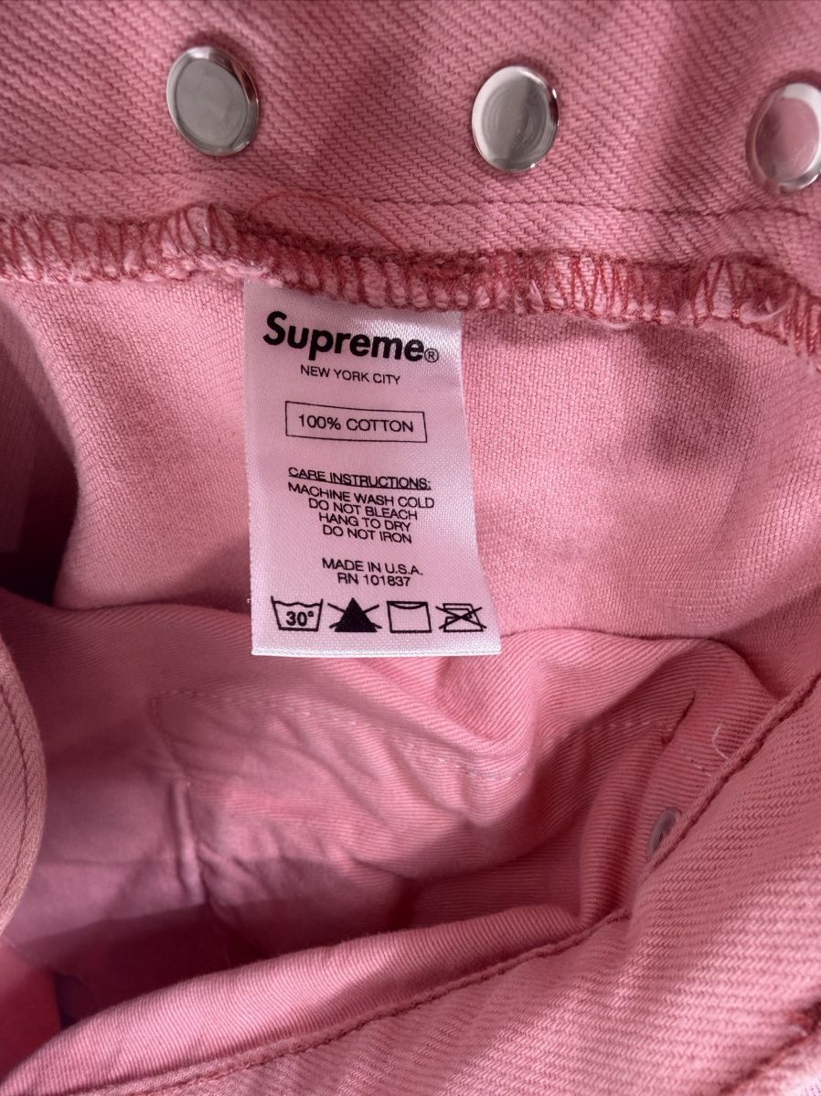 Supreme Supreme Pink Star Logo Denim Jeans Size 32 Made in USA Size US 32 / EU 48 - 6 Thumbnail