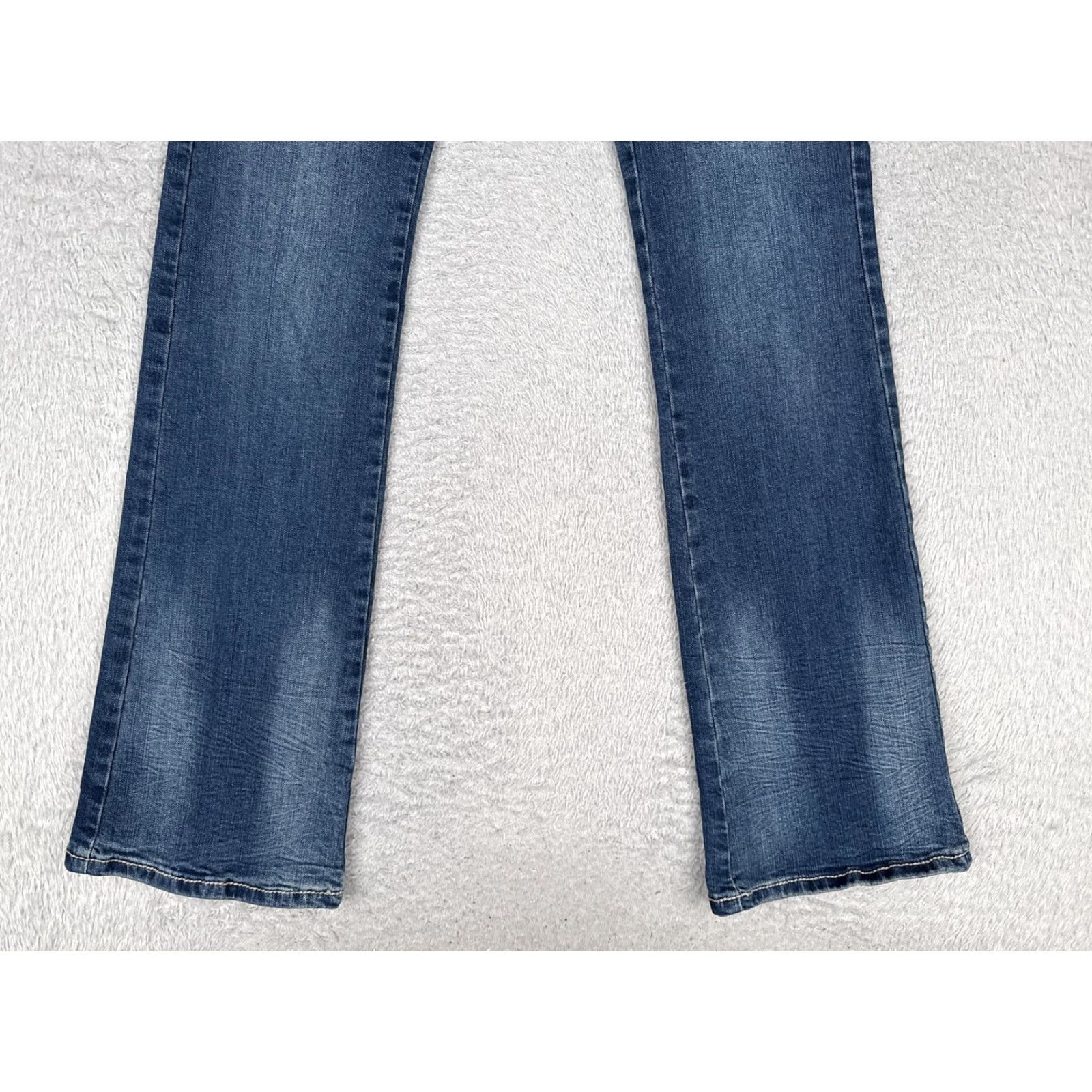 Vintage Trinity Ranch Jeans Bootcut Junior 5 Blue Mid Rise Embroidered Rhinestone Studded Embellished 29x34 Casual Western Cowboy Womens Size 27" / US 4 / IT 40 - 2 Thumbnail