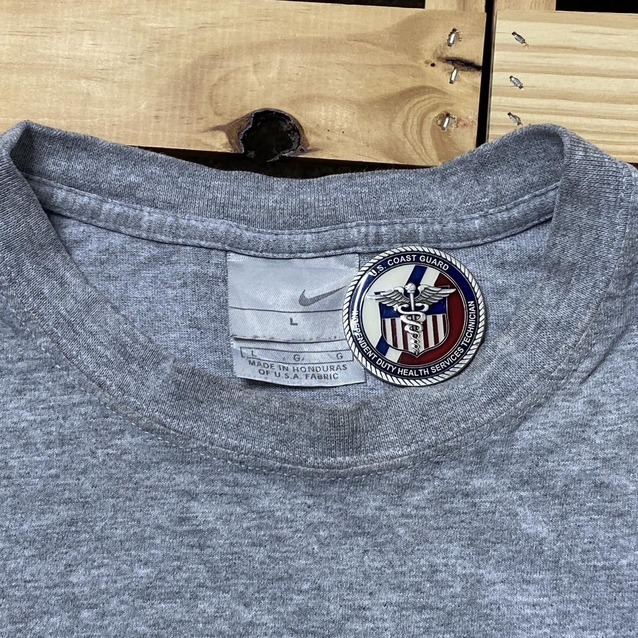 Nike Vintage Nike Gray Embroidered Basketball Tee Size Large Size US L / EU 52-54 / 3 - 4 Thumbnail