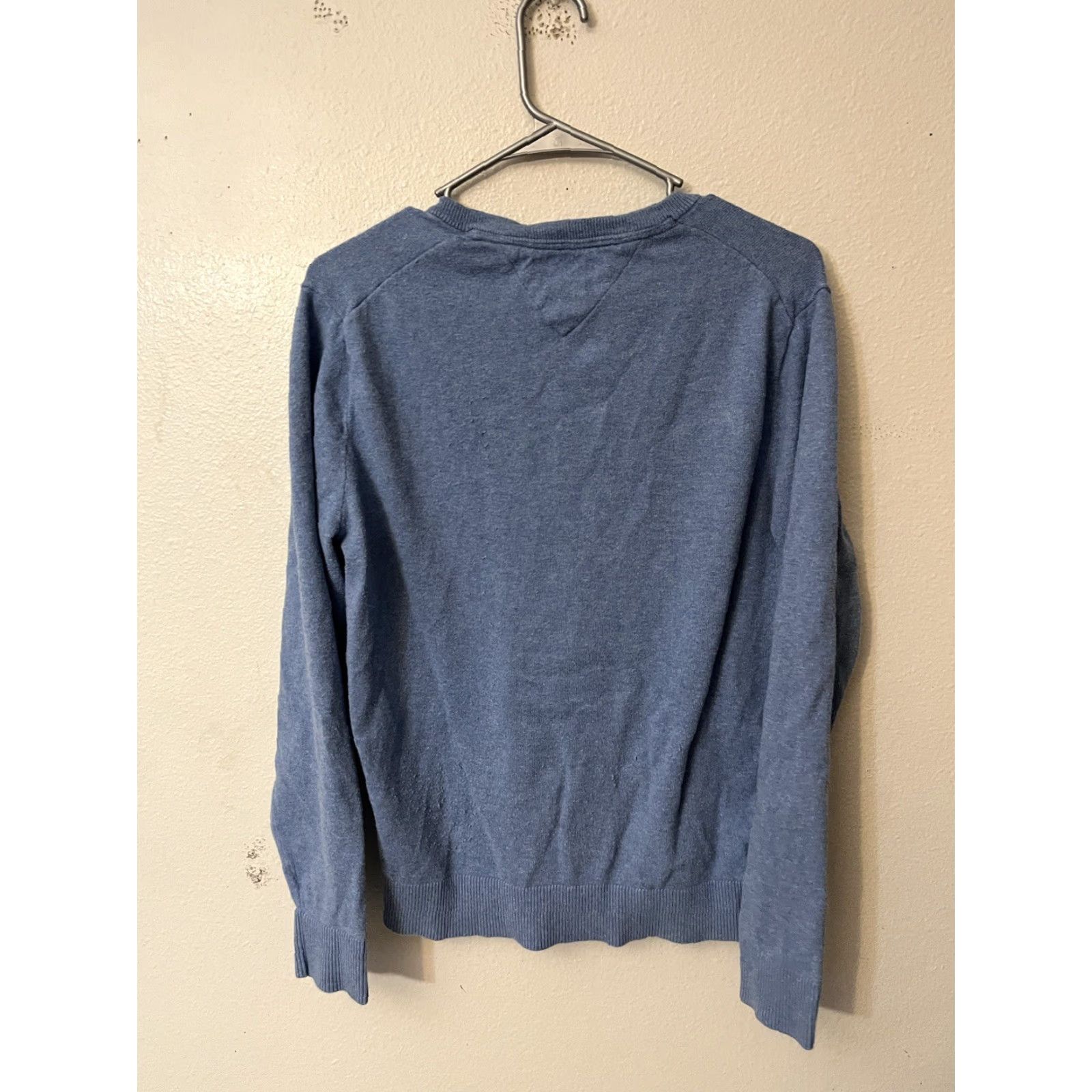 Tommy Hilfiger Tommy Hilfiger Men's V-Neck Sweater Light Blue Pima Cotton Cashmere Blend Size M Size US M / EU 48-50 / 2 - 2 Thumbnail