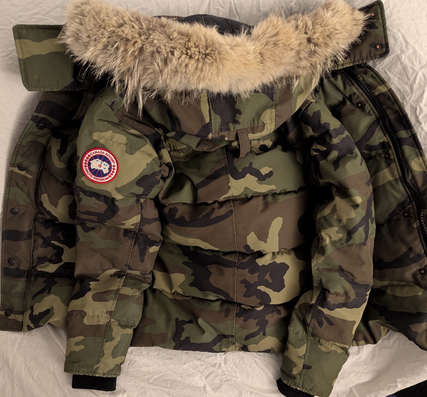 Canada Goose Canada Goose Wyndham XS camo Size US XS / EU 42 / 0 - 1 Thumbnail