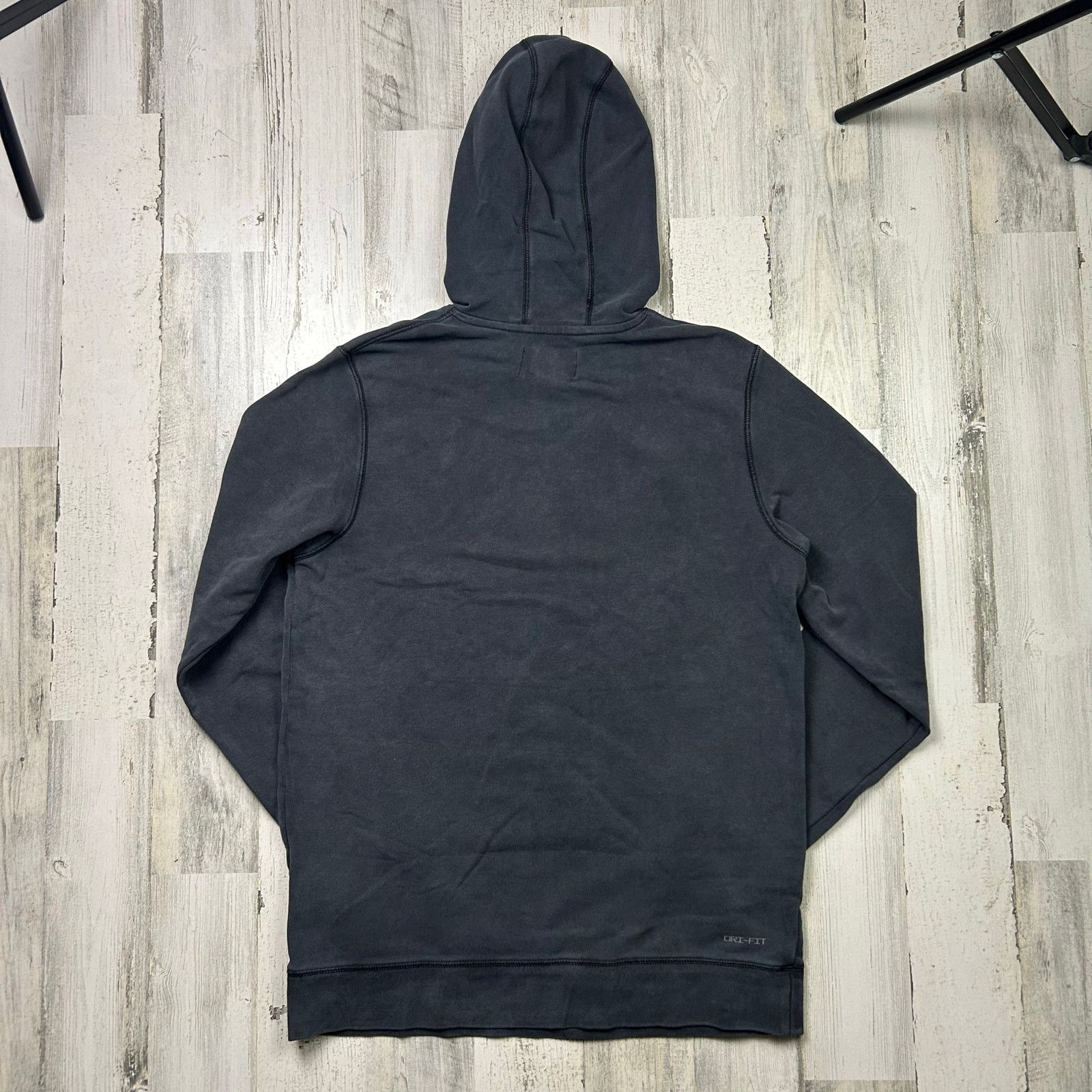 Jordan Brand × Nike Jordan Dri-FIT Center Logo Air Fleece Pullover Hoodie Size US S / EU 44-46 / 1 - 4 Thumbnail