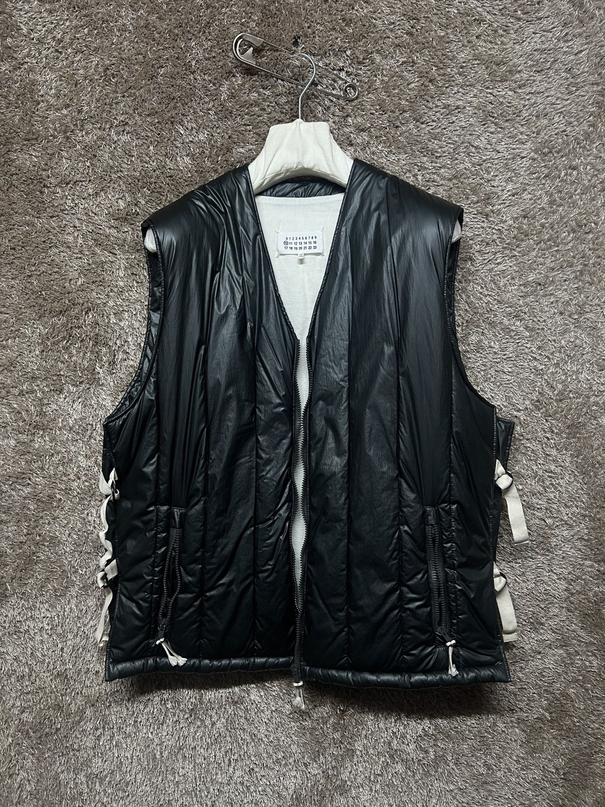 Maison Margiela AW17 Padded Vest Size US XL / EU 56 / 4 - 1 Thumbnail