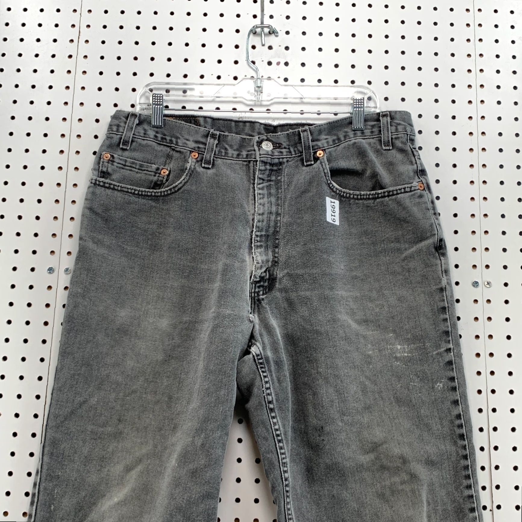 Levi's VINTAGE Levi's 550 Jeans - Denim - Black - Relaxed Fit - Tapered Leg - 34x28 - Men's Regular 34in Inseam - 1990s Theme Size US 34 / EU 50 - 2 Thumbnail